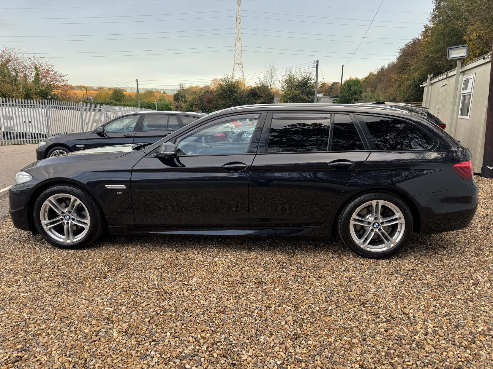 BMW 5 Series 2.0 520d M Sport Touring 5dr Diesel Auto Euro 6 (s/s) (190 ps)
