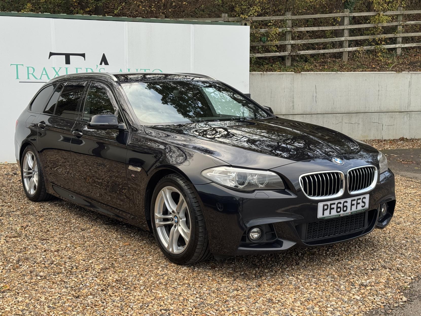 BMW 5 Series 2.0 520d M Sport Touring 5dr Diesel Auto Euro 6 (s/s) (190 ps)
