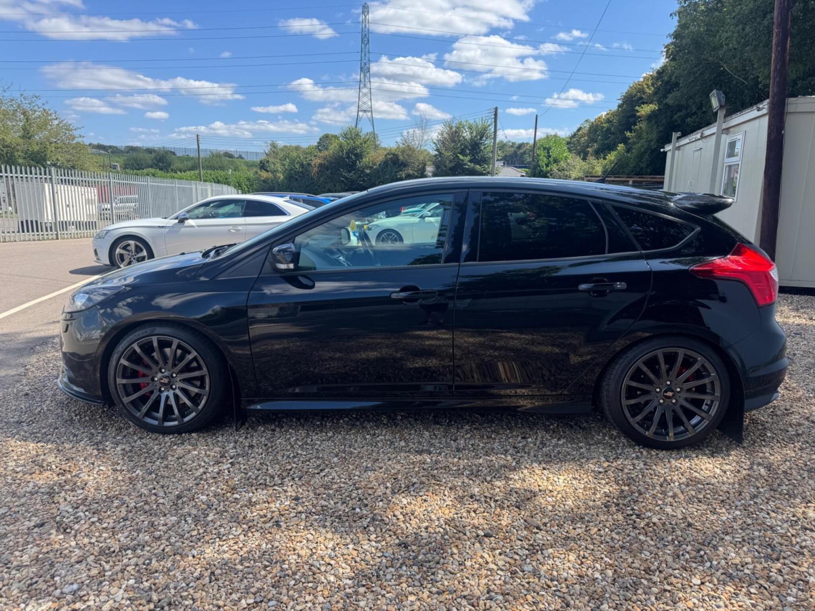Ford Focus 2.0T EcoBoost ST-3 Euro 5 (s/s) 5dr