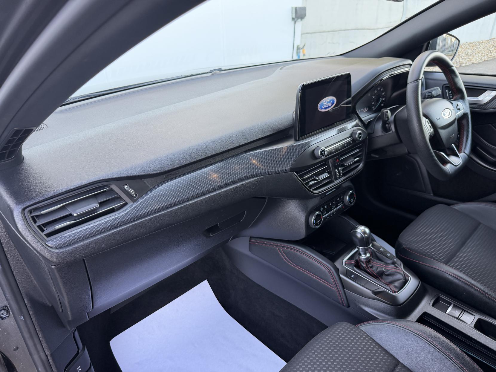 Ford Focus 1.0T EcoBoost ST-Line X Hatchback 5dr Petrol Manual Euro 6 (s/s) (125 ps)