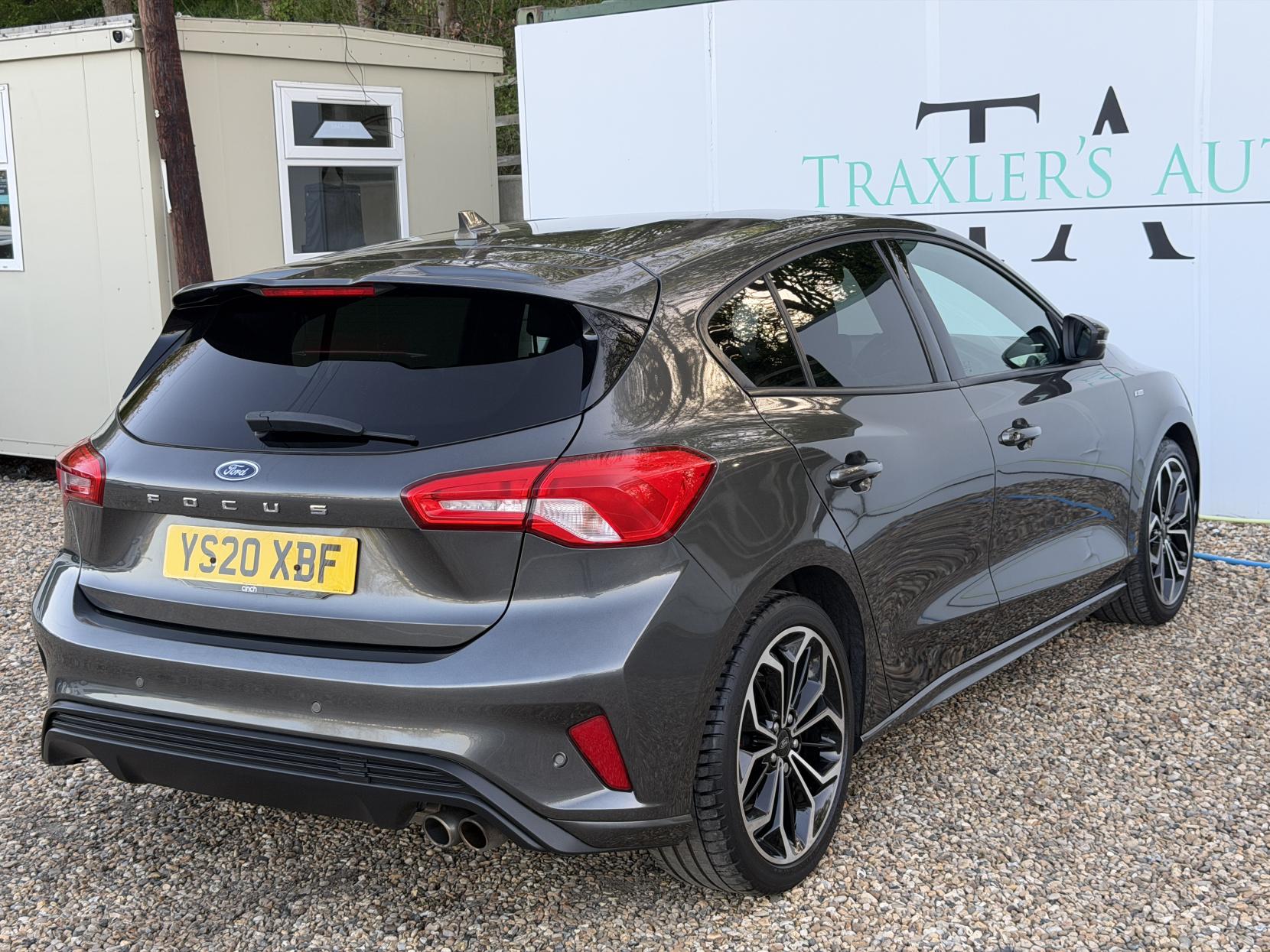 Ford Focus 1.0T EcoBoost ST-Line X Hatchback 5dr Petrol Manual Euro 6 (s/s) (125 ps)