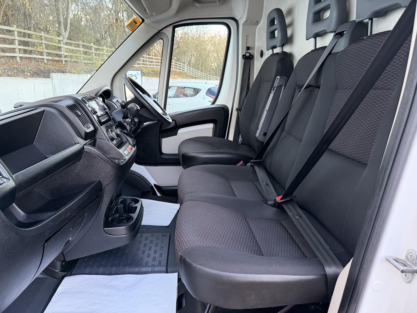 Peugeot Boxer 2.0 BlueHDi 335 Professional Panel Van 5dr Diesel Manual L2 H2 Euro 6 (130 ps)