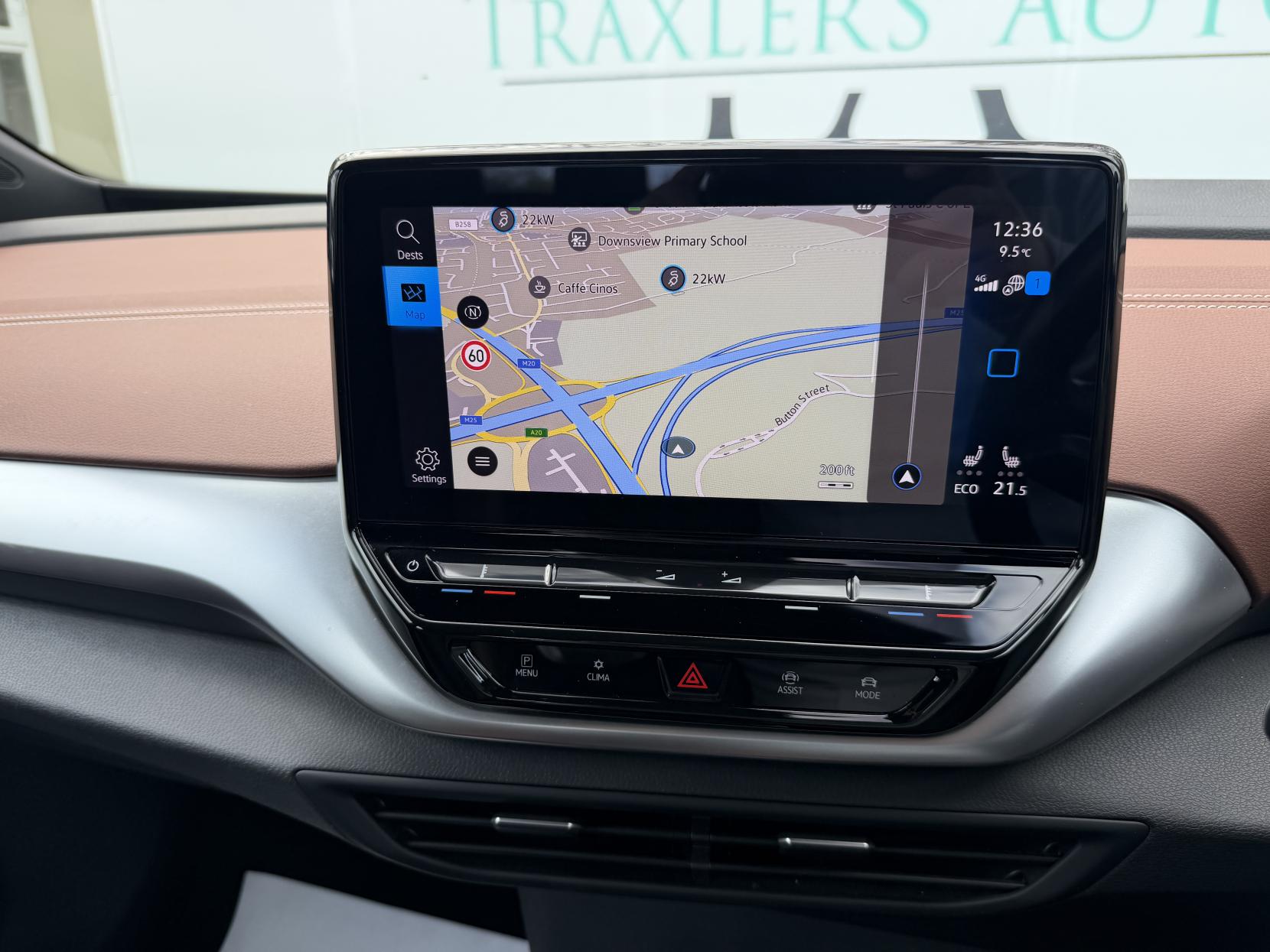 Volkswagen ID.4 Pro Performance 77kWh Life SUV 5dr Electric Auto (204 ps)