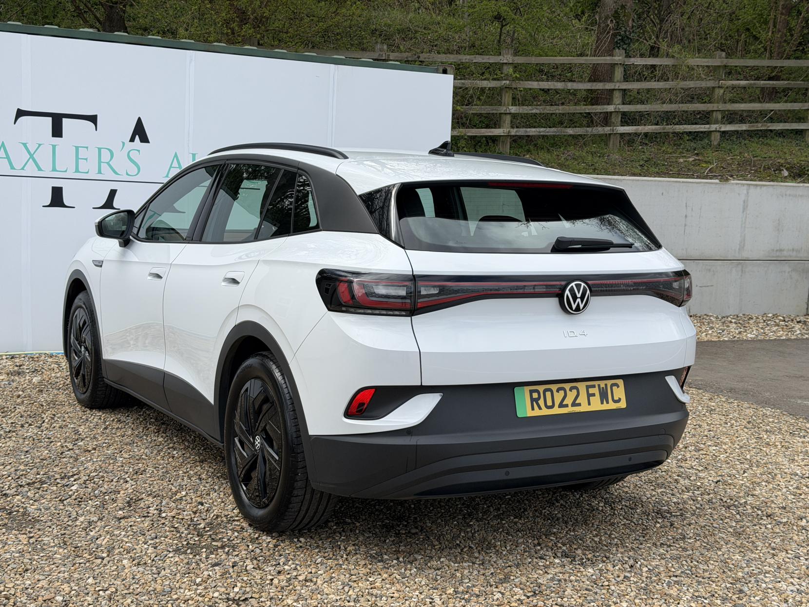 Volkswagen ID.4 Pro Performance 77kWh Life SUV 5dr Electric Auto (204 ps)