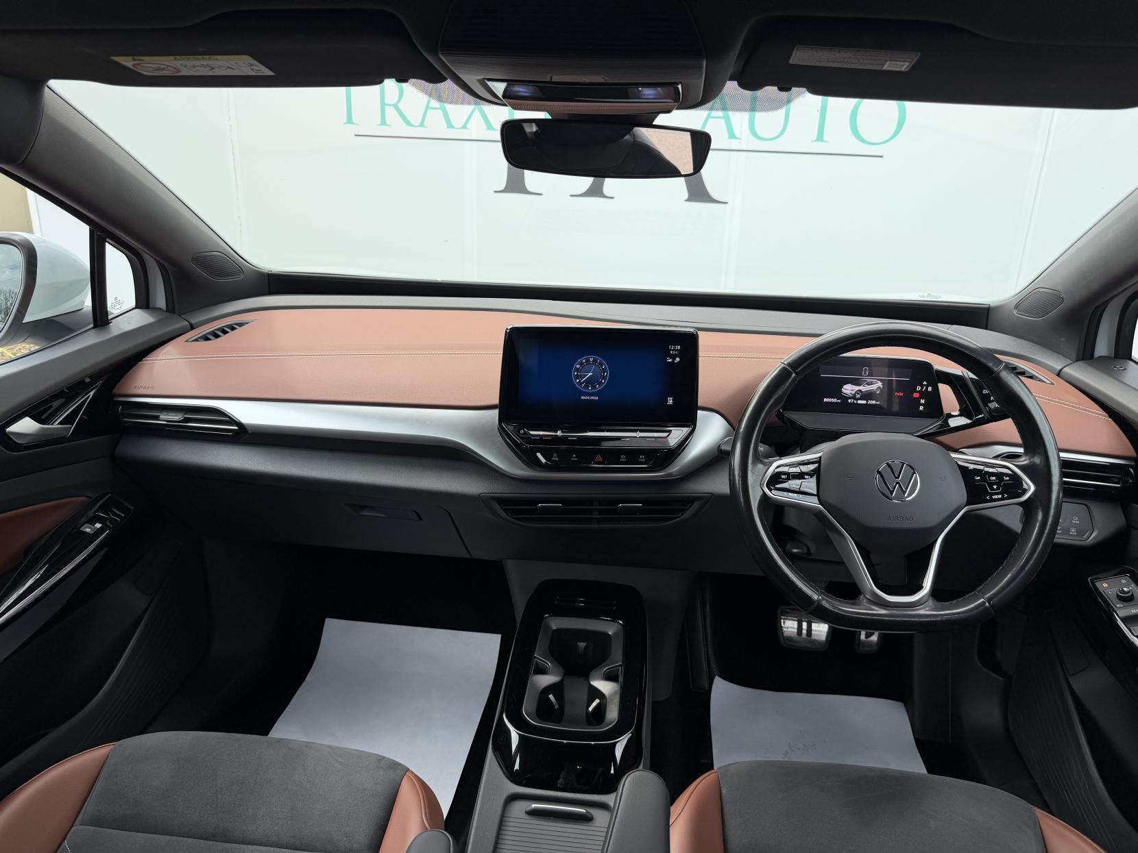 Volkswagen ID.4 Pro Performance 77kWh Life SUV 5dr Electric Auto (204 ps)