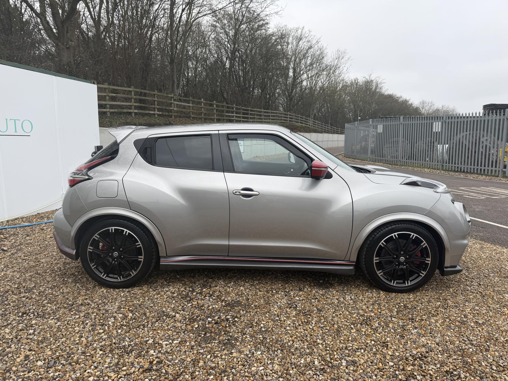 Nissan Juke 1.6 DIG-T Nismo RS SUV 5dr Petrol Manual Euro 6 (218 ps)