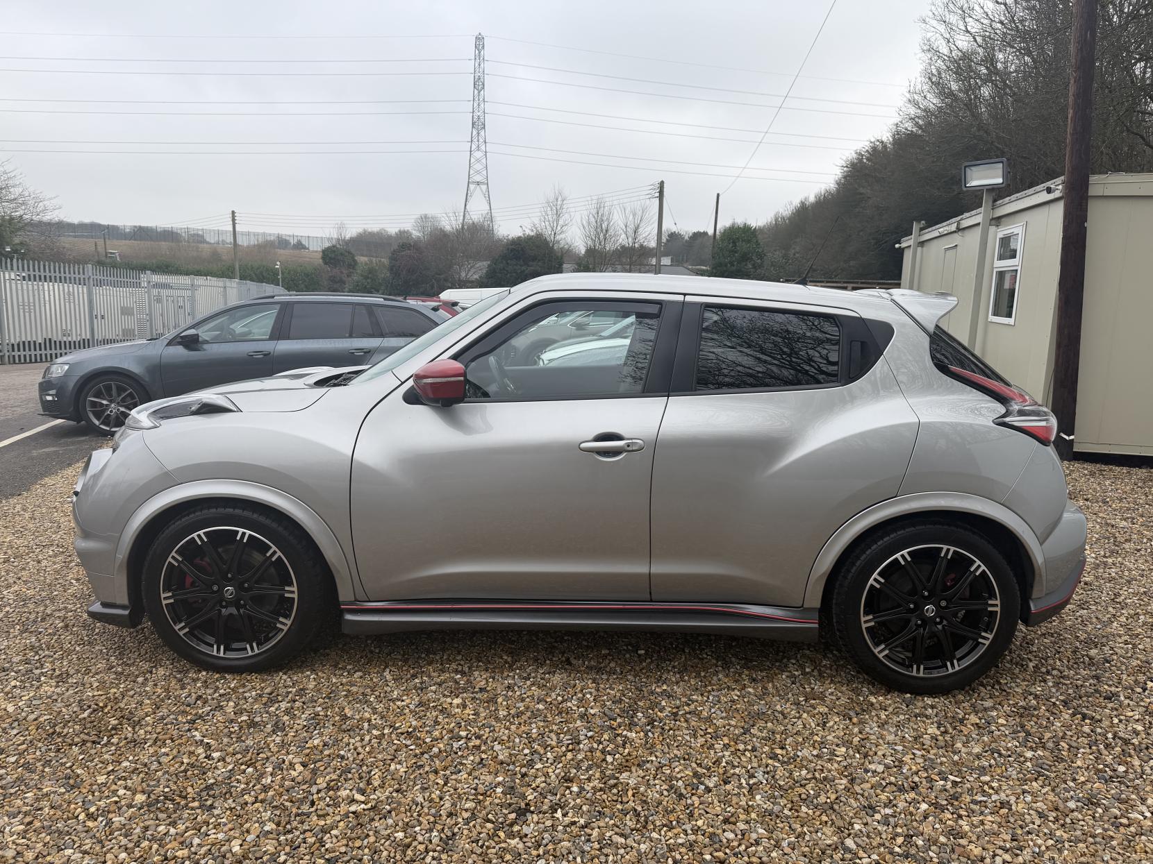 Nissan Juke 1.6 DIG-T Nismo RS SUV 5dr Petrol Manual Euro 6 (218 ps)