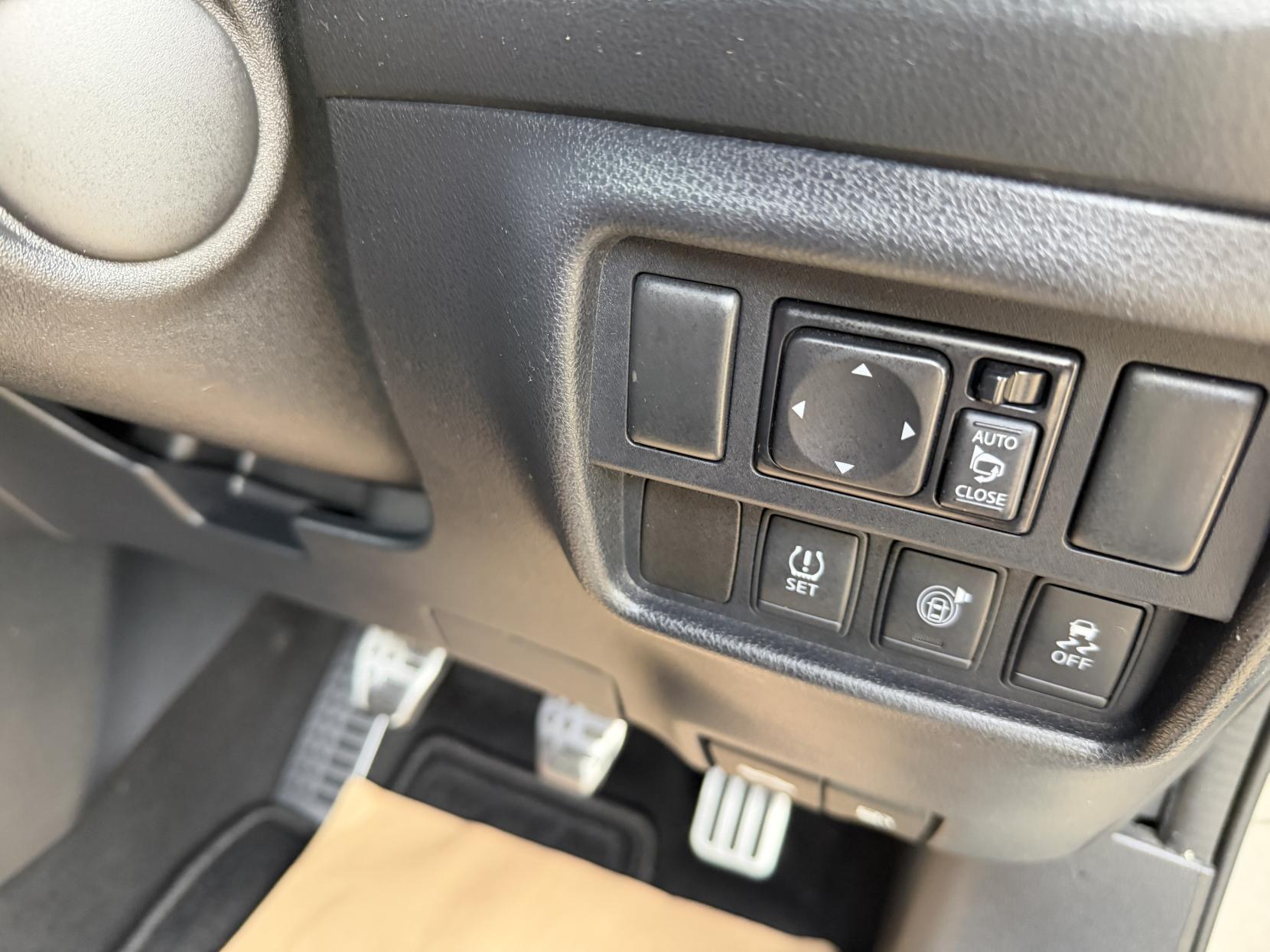 Nissan Juke 1.6 DIG-T Nismo RS SUV 5dr Petrol Manual Euro 6 (218 ps)