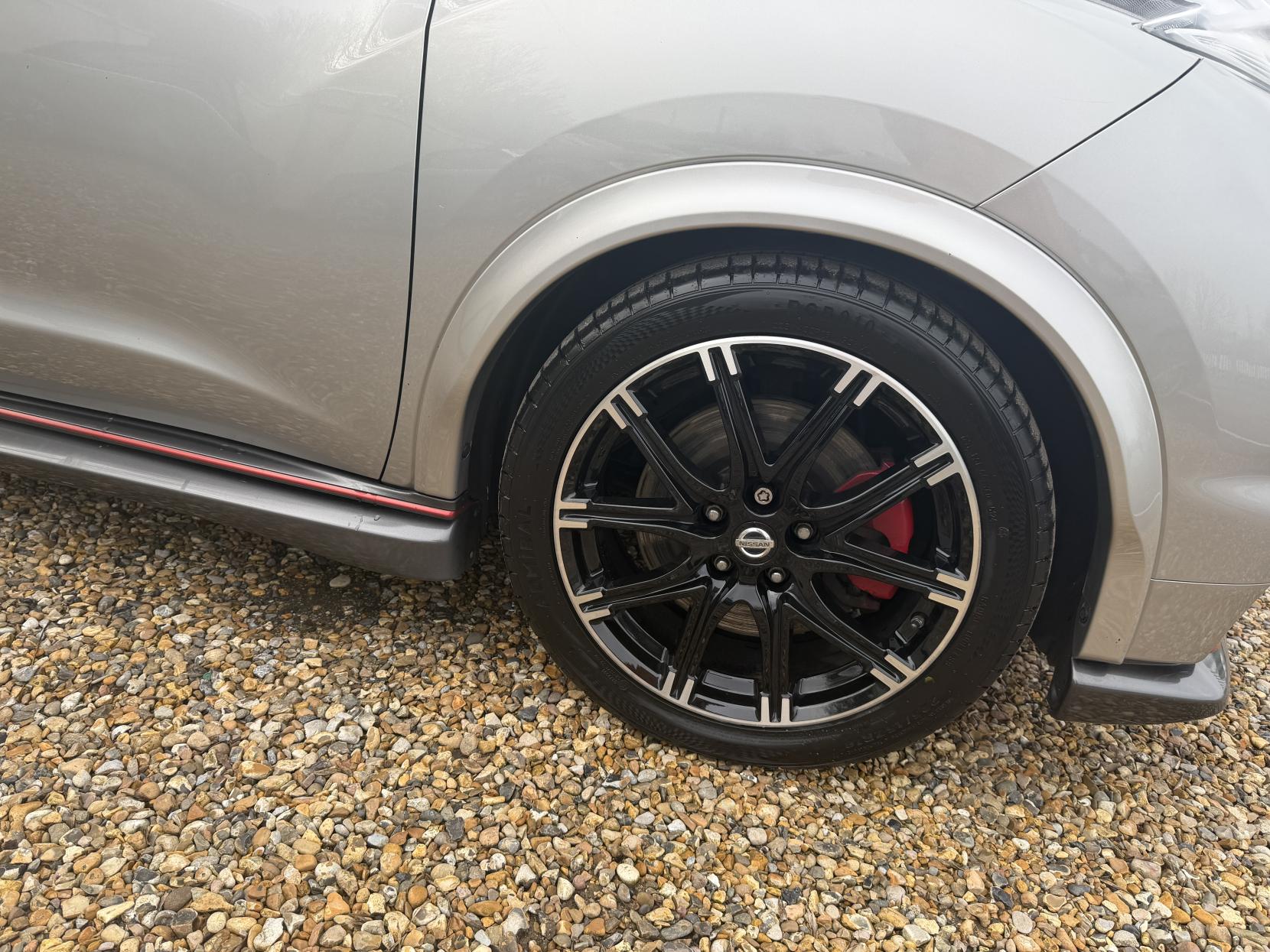 Nissan Juke 1.6 DIG-T Nismo RS SUV 5dr Petrol Manual Euro 6 (218 ps)