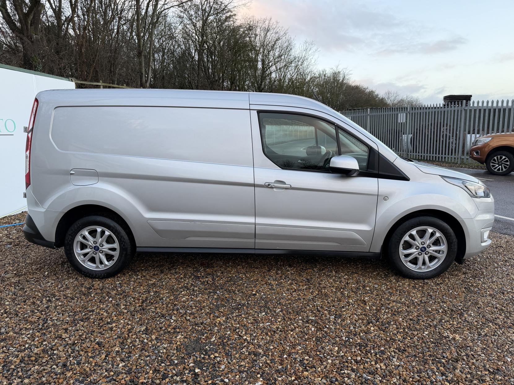Ford Transit Connect 1.5 240 EcoBlue Limited Panel Van 5dr Diesel Manual L2 Euro 6 (s/s) (120 ps)