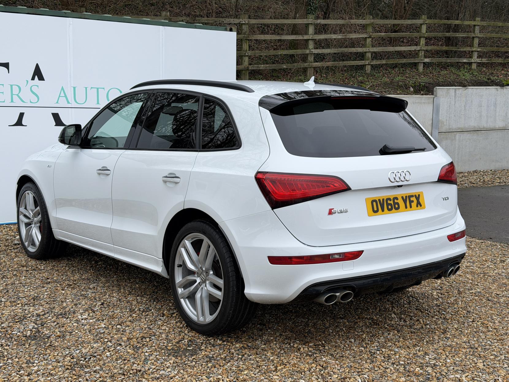 Audi SQ5 3.0 BiTDI V6 Plus SUV 5dr Diesel Tiptronic quattro Euro 6 (s/s) (340 ps)