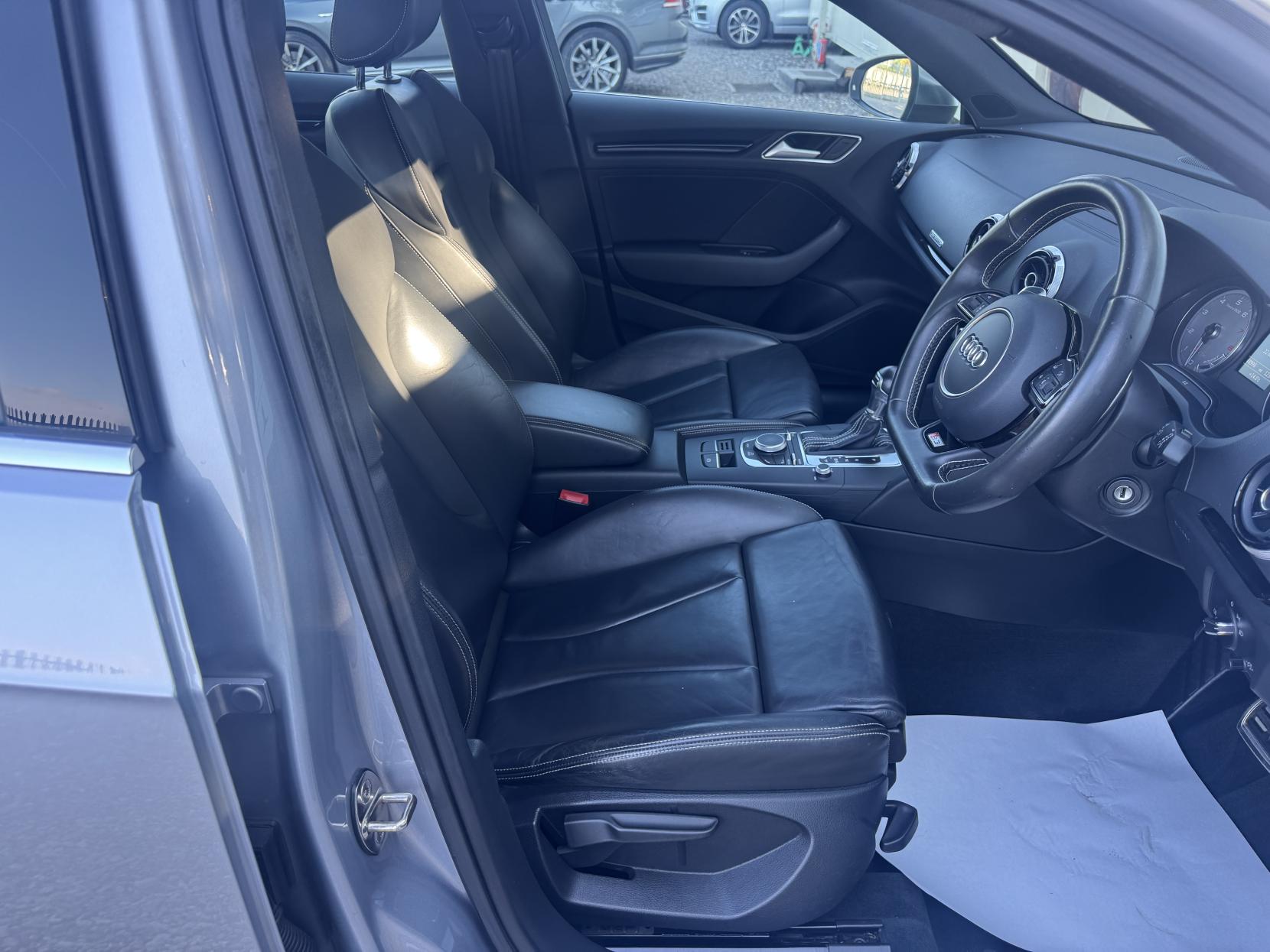 Audi S3 2.0 TFSI Sportback 5dr Petrol S Tronic quattro Euro 6 (s/s) (300 ps)