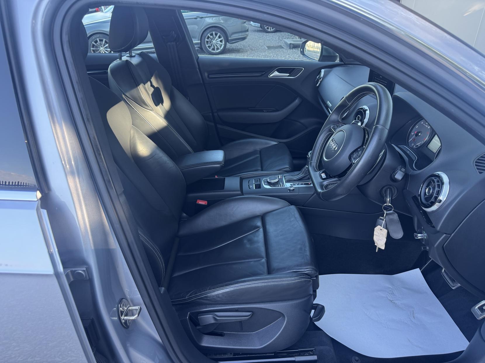 Audi S3 2.0 TFSI Sportback 5dr Petrol S Tronic quattro Euro 6 (s/s) (300 ps)