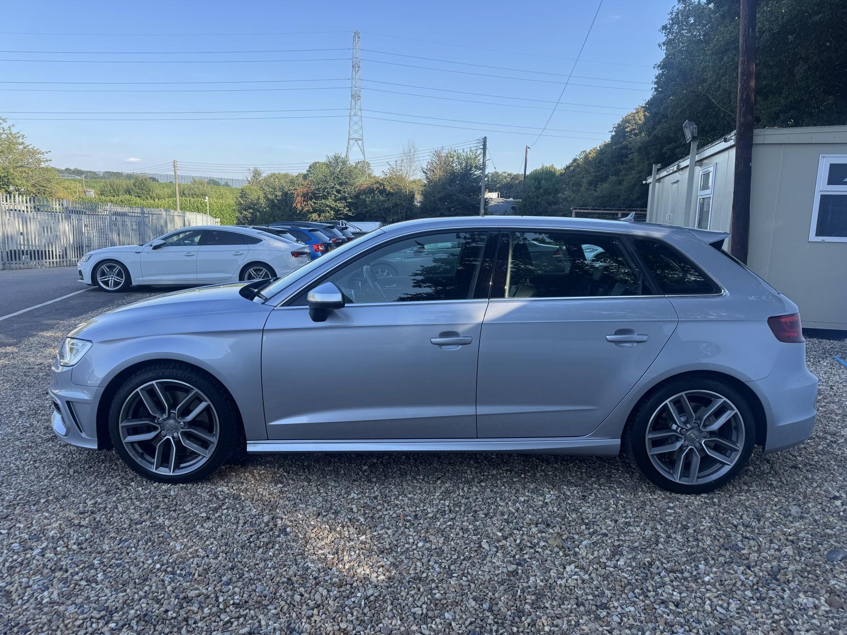 Audi S3 2.0 TFSI Sportback 5dr Petrol S Tronic quattro Euro 6 (s/s) (300 ps)