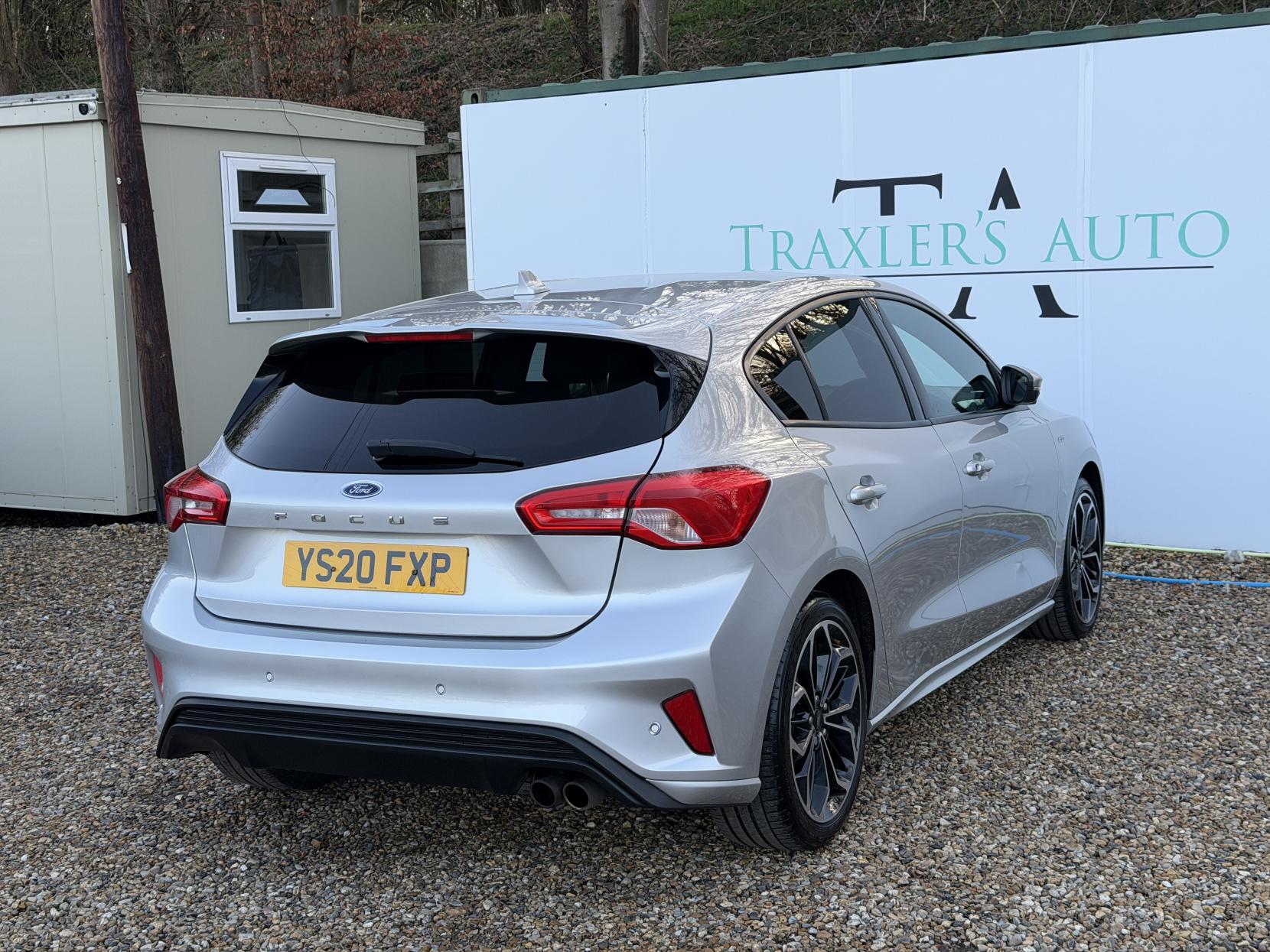 Ford Focus 1.0T EcoBoost ST-Line X Hatchback 5dr Petrol Auto Euro 6 (s/s) (125 ps)