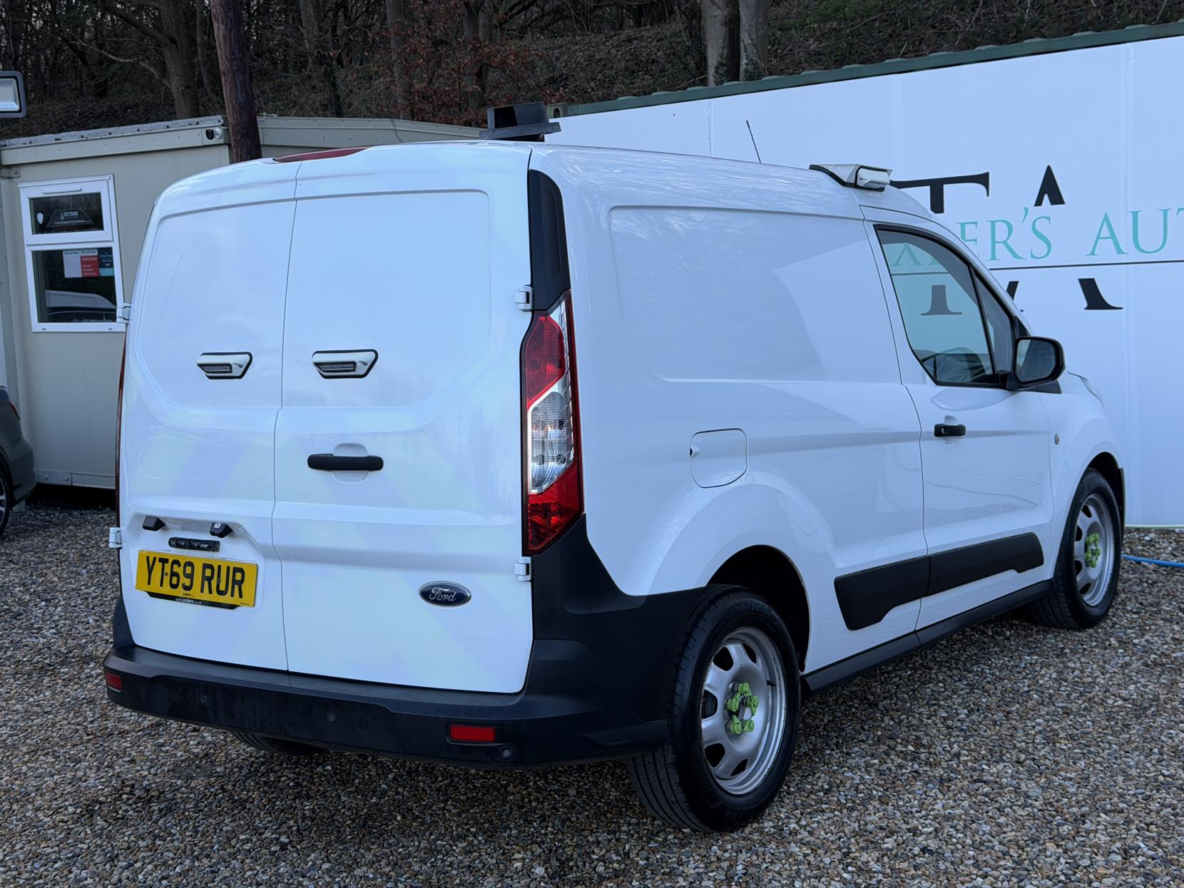 Ford Transit Connect 1.5 220 EcoBlue Leader Panel Van 5dr Diesel Manual L1 Euro 6 (s/s) (100 ps)