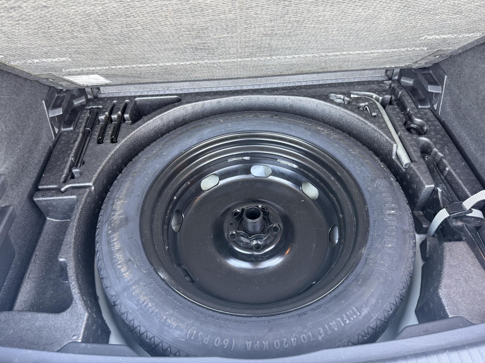 Volkswagen Tiguan 2.0 TDI BlueMotion Tech R-Line SUV 5dr Diesel DSG Euro 6 (s/s) (150 ps)