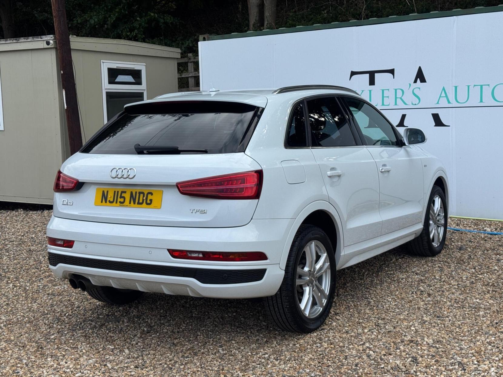 Audi Q3 1.4 TFSI CoD S line S Tronic Euro 6 (s/s) 5dr