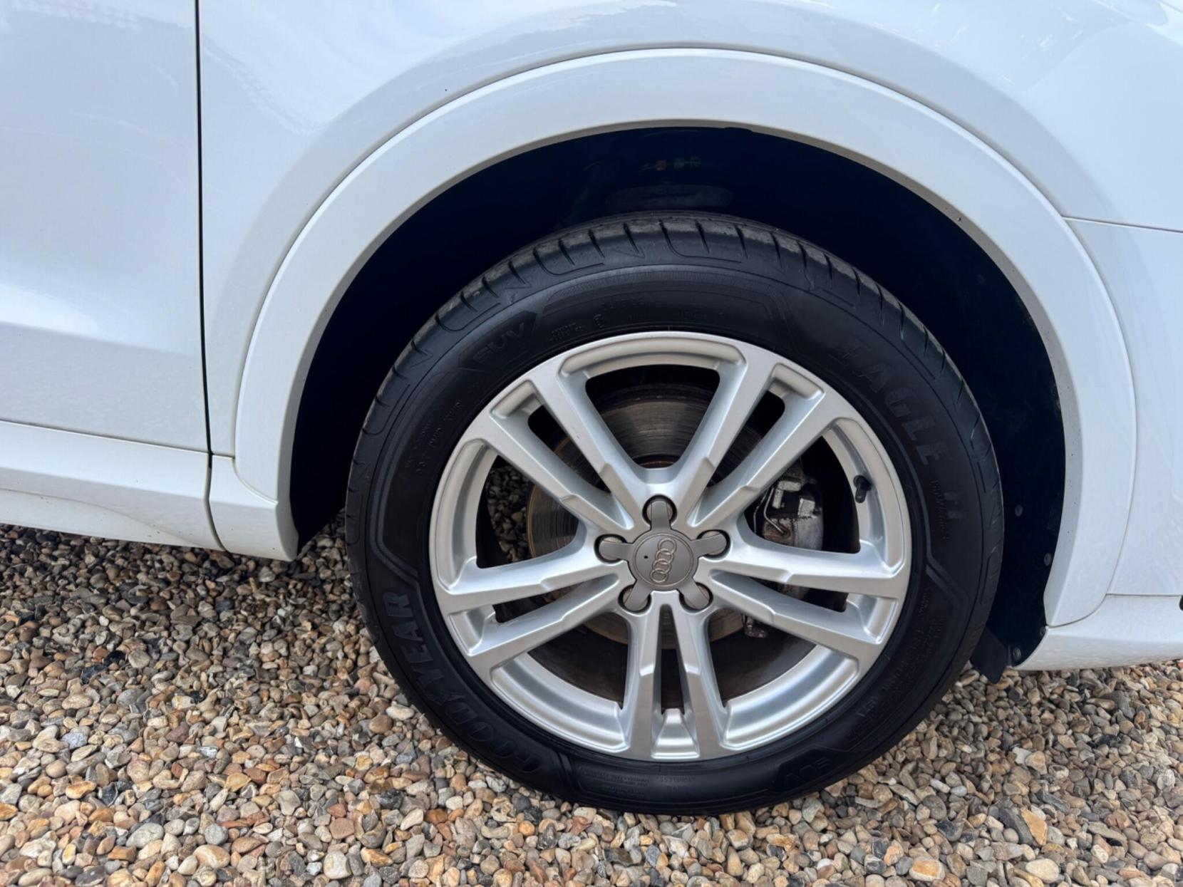 Audi Q3 1.4 TFSI CoD S line S Tronic Euro 6 (s/s) 5dr