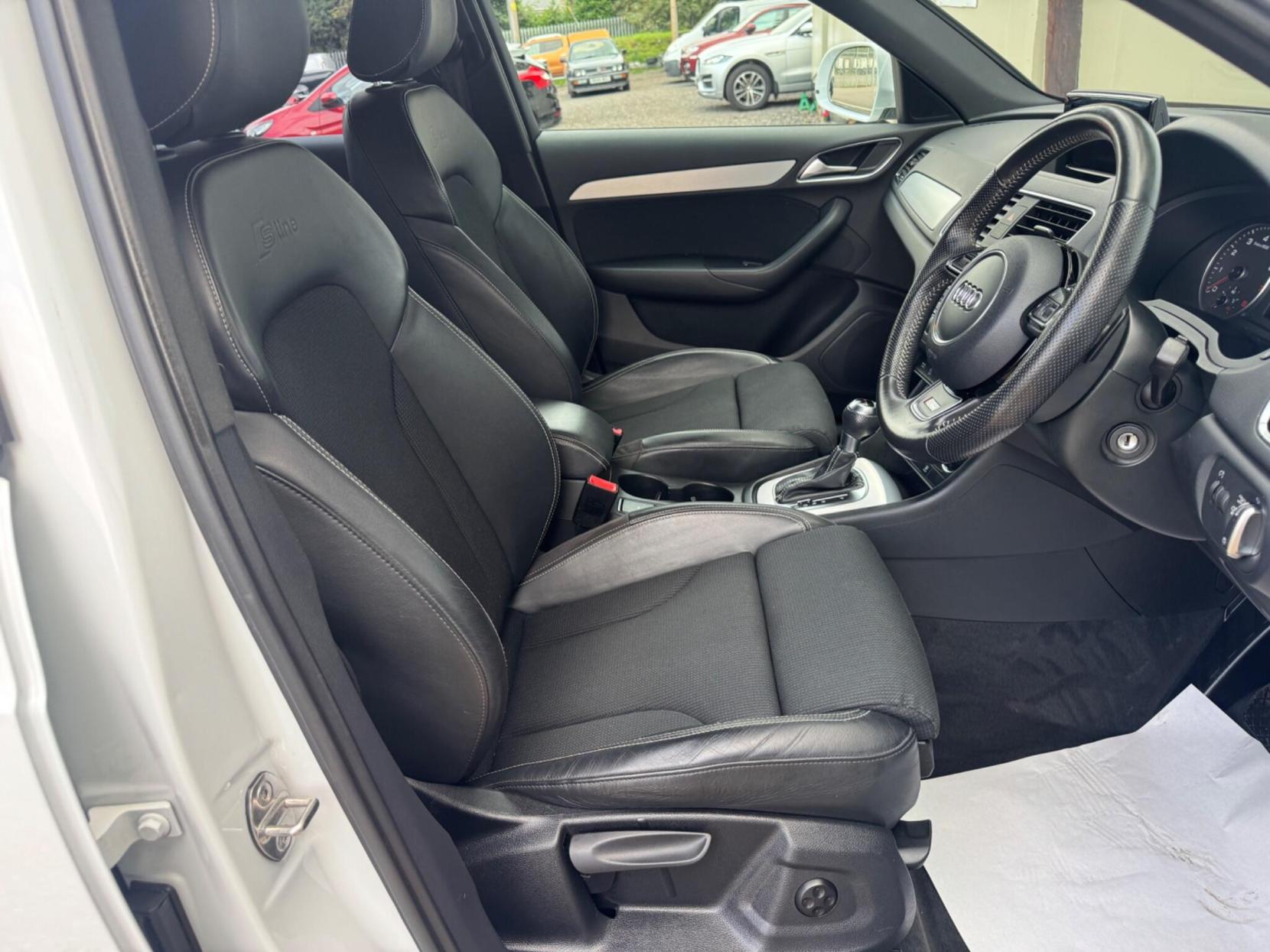 Audi Q3 1.4 TFSI CoD S line S Tronic Euro 6 (s/s) 5dr