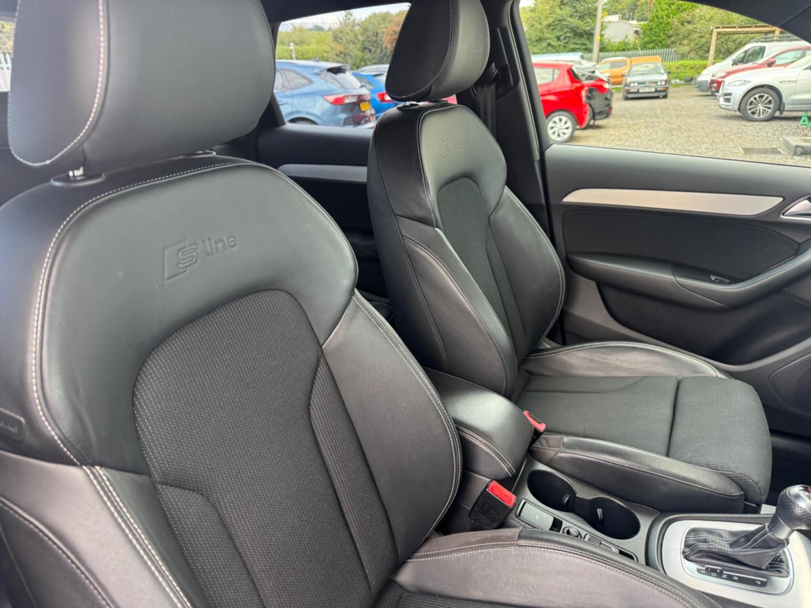 Audi Q3 1.4 TFSI CoD S line S Tronic Euro 6 (s/s) 5dr