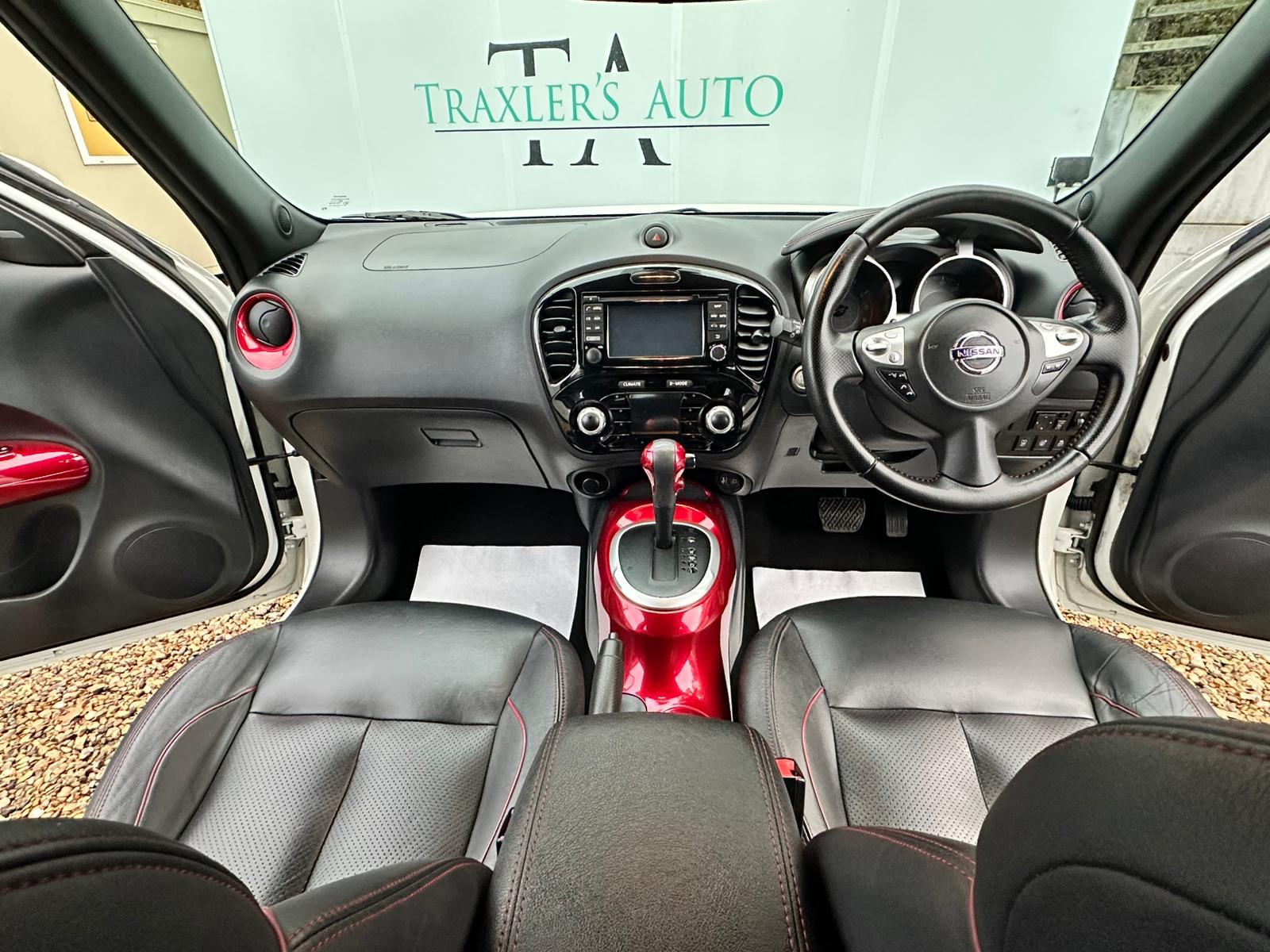 Nissan Juke 1.6 Tekna SUV 5dr Petrol XTRON Euro 6 (117 ps)