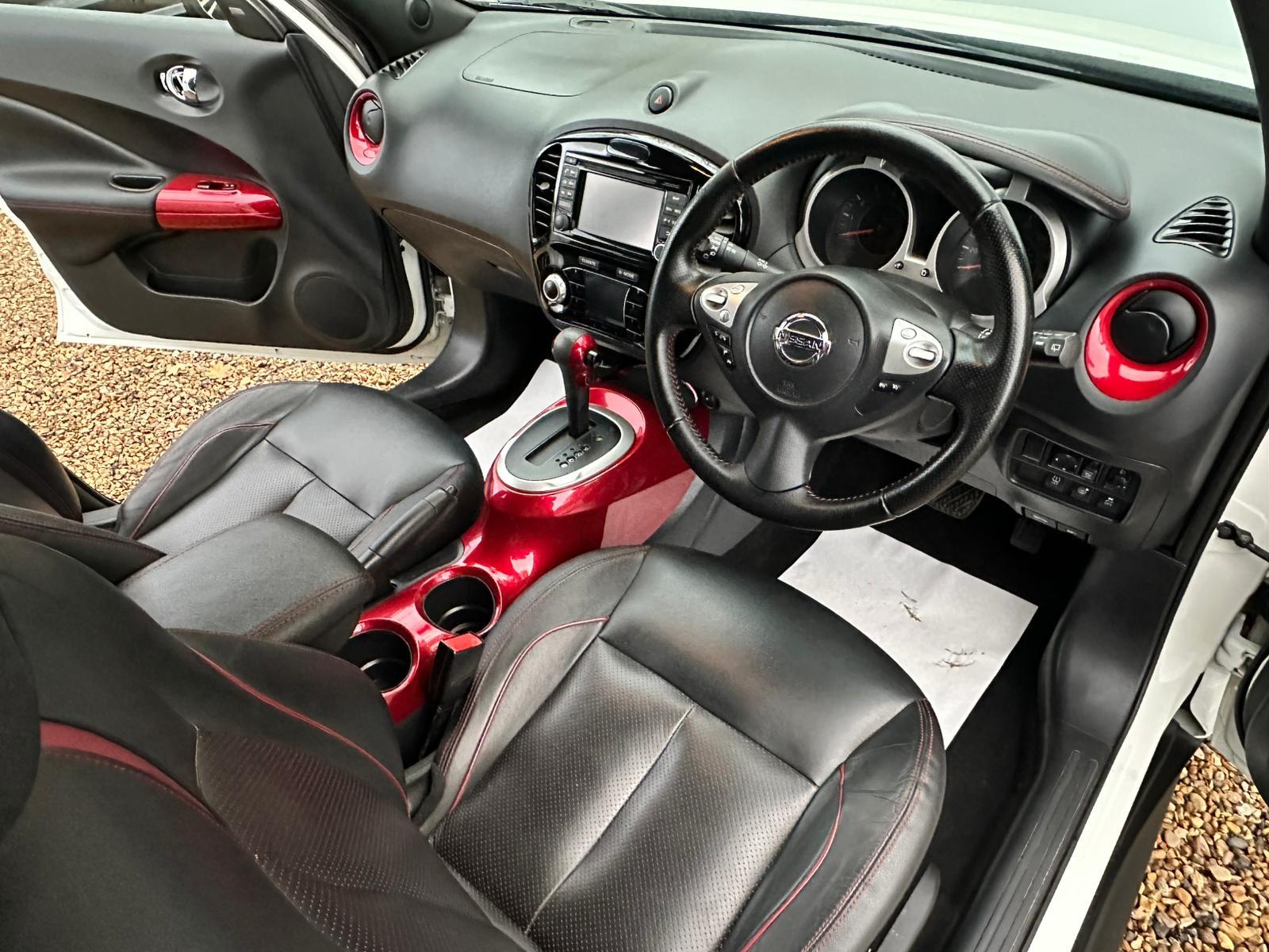 Nissan Juke 1.6 Tekna SUV 5dr Petrol XTRON Euro 6 (117 ps)