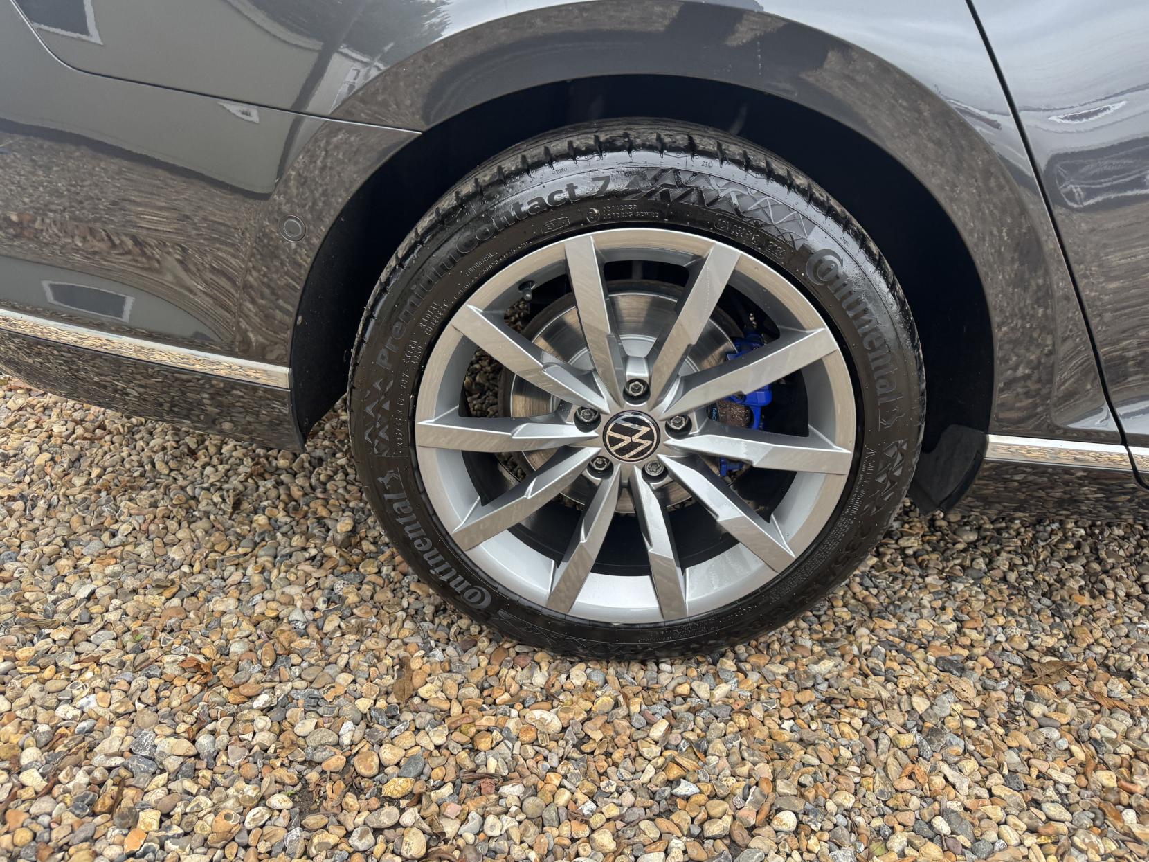Volkswagen Passat 1.4 TSI 13kWh GTE Advance Saloon 4dr Petrol Plug-in Hybrid DSG Euro 6 (s/s) (218 ps)