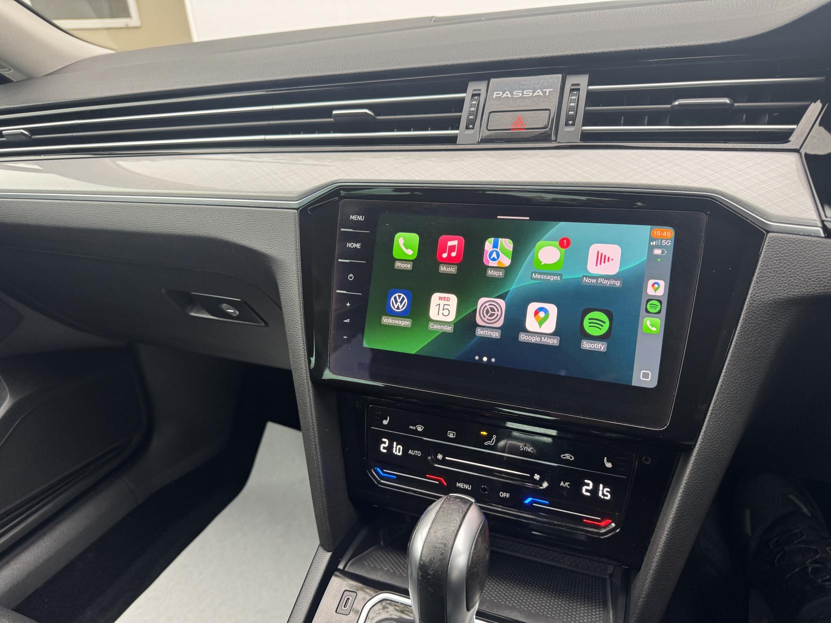 Volkswagen Passat 1.4 TSI 13kWh GTE Advance Saloon 4dr Petrol Plug-in Hybrid DSG Euro 6 (s/s) (218 ps)