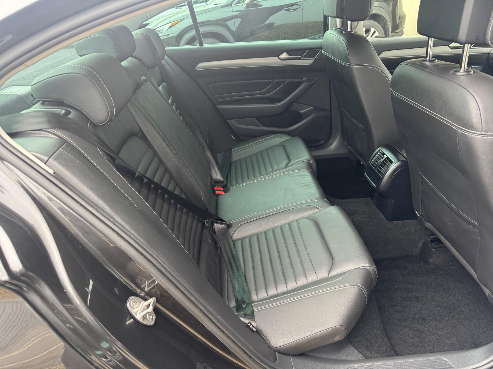 Volkswagen Passat 1.4 TSI 13kWh GTE Advance Saloon 4dr Petrol Plug-in Hybrid DSG Euro 6 (s/s) (218 ps)