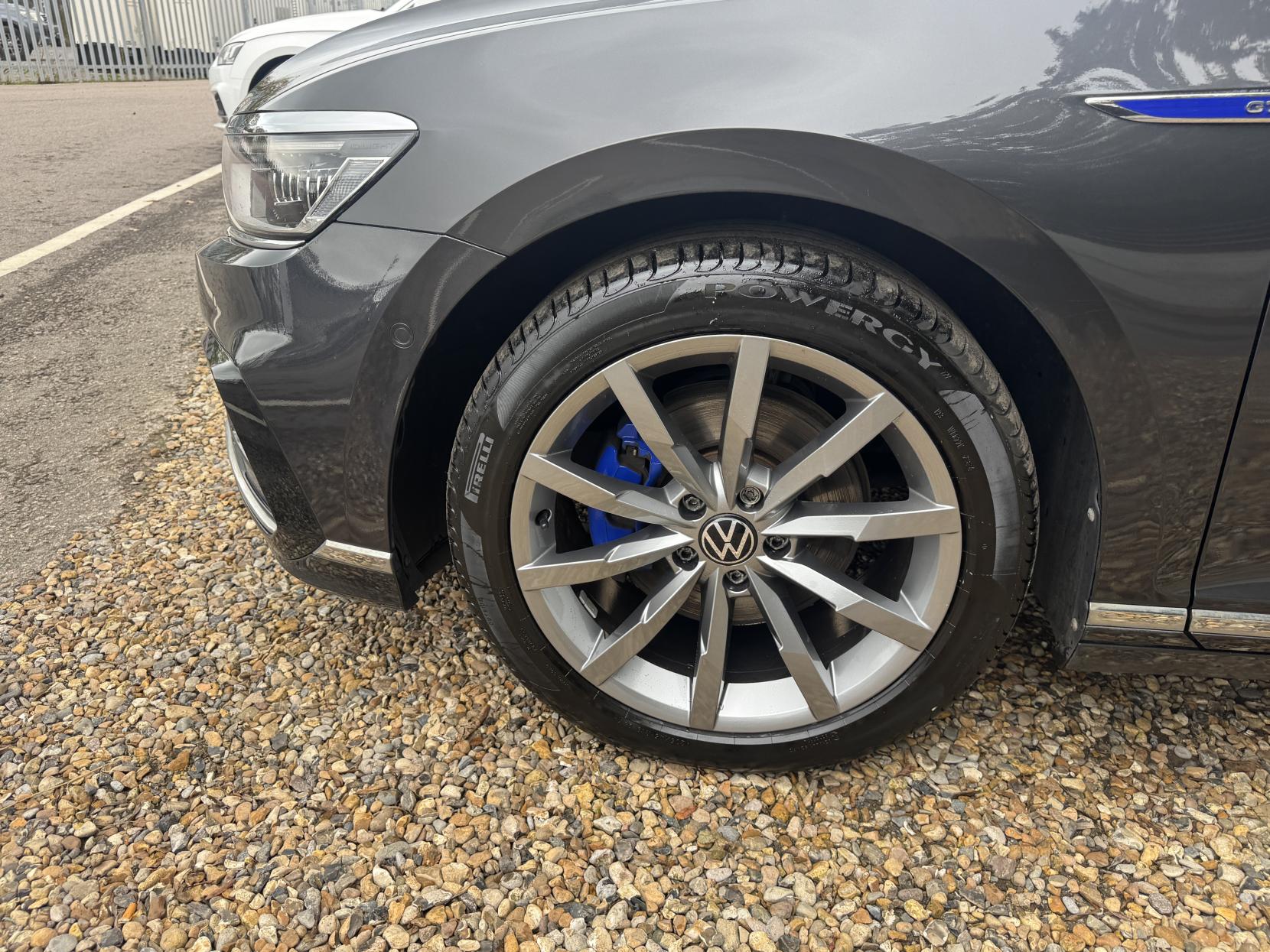 Volkswagen Passat 1.4 TSI 13kWh GTE Advance Saloon 4dr Petrol Plug-in Hybrid DSG Euro 6 (s/s) (218 ps)