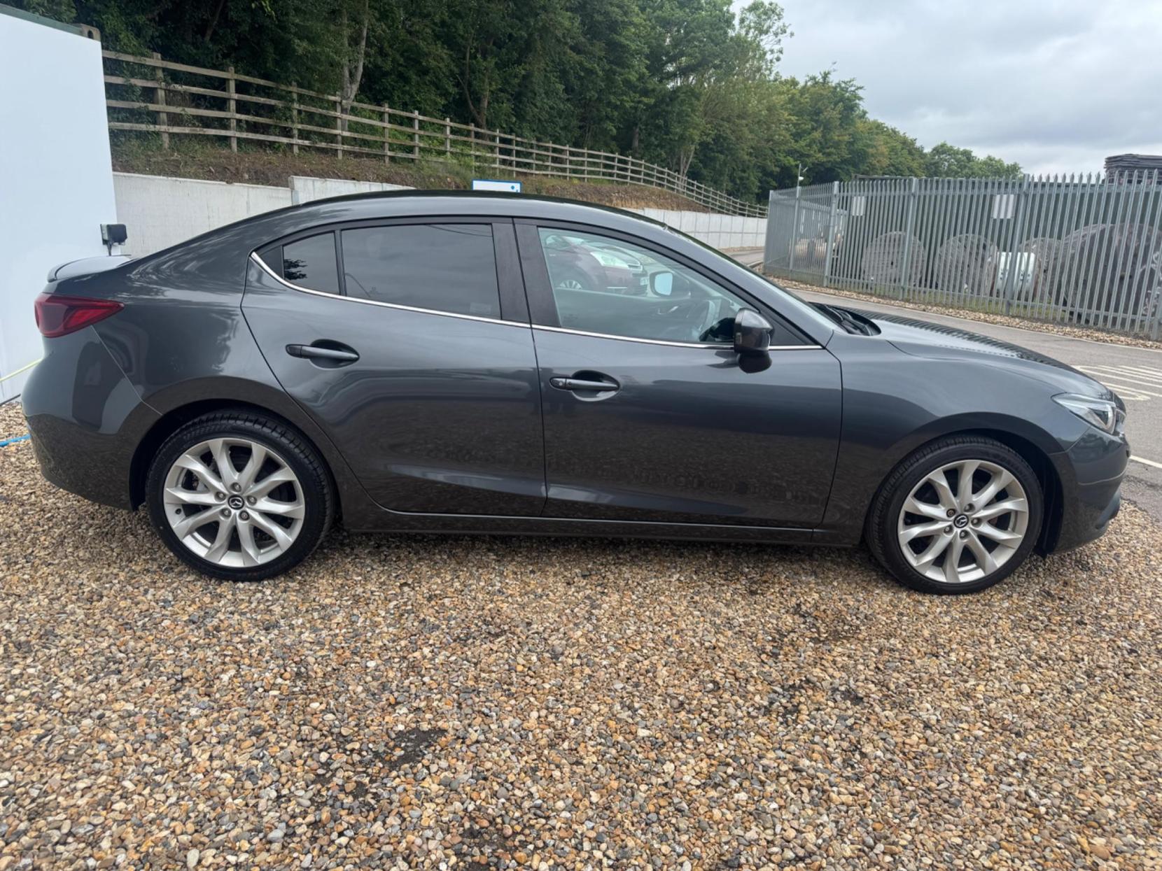 Mazda Mazda3 2.0 SKYACTIV-G Sport Nav Fastback Euro 5 (s/s) 4dr