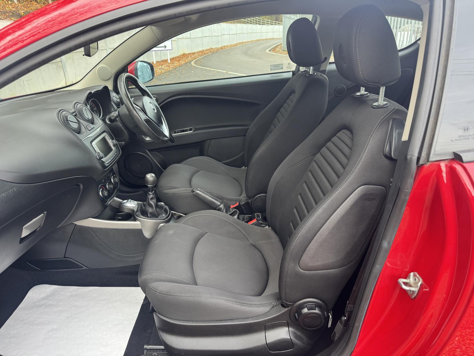 Alfa Romeo MiTo 875 TB TwinAir Hatchback 3dr Petrol Manual Euro 6 (s/s) (105 ps)