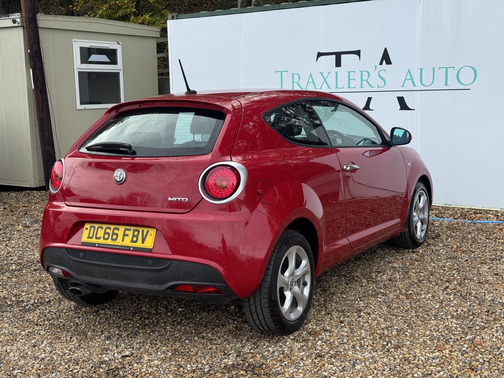 Alfa Romeo MiTo 875 TB TwinAir Hatchback 3dr Petrol Manual Euro 6 (s/s) (105 ps)
