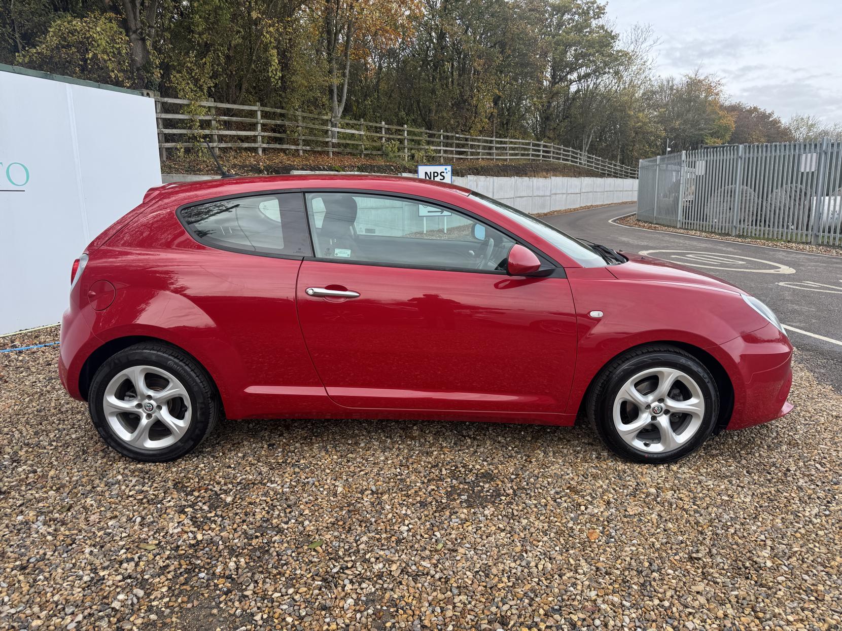 Alfa Romeo MiTo 875 TB TwinAir Hatchback 3dr Petrol Manual Euro 6 (s/s) (105 ps)