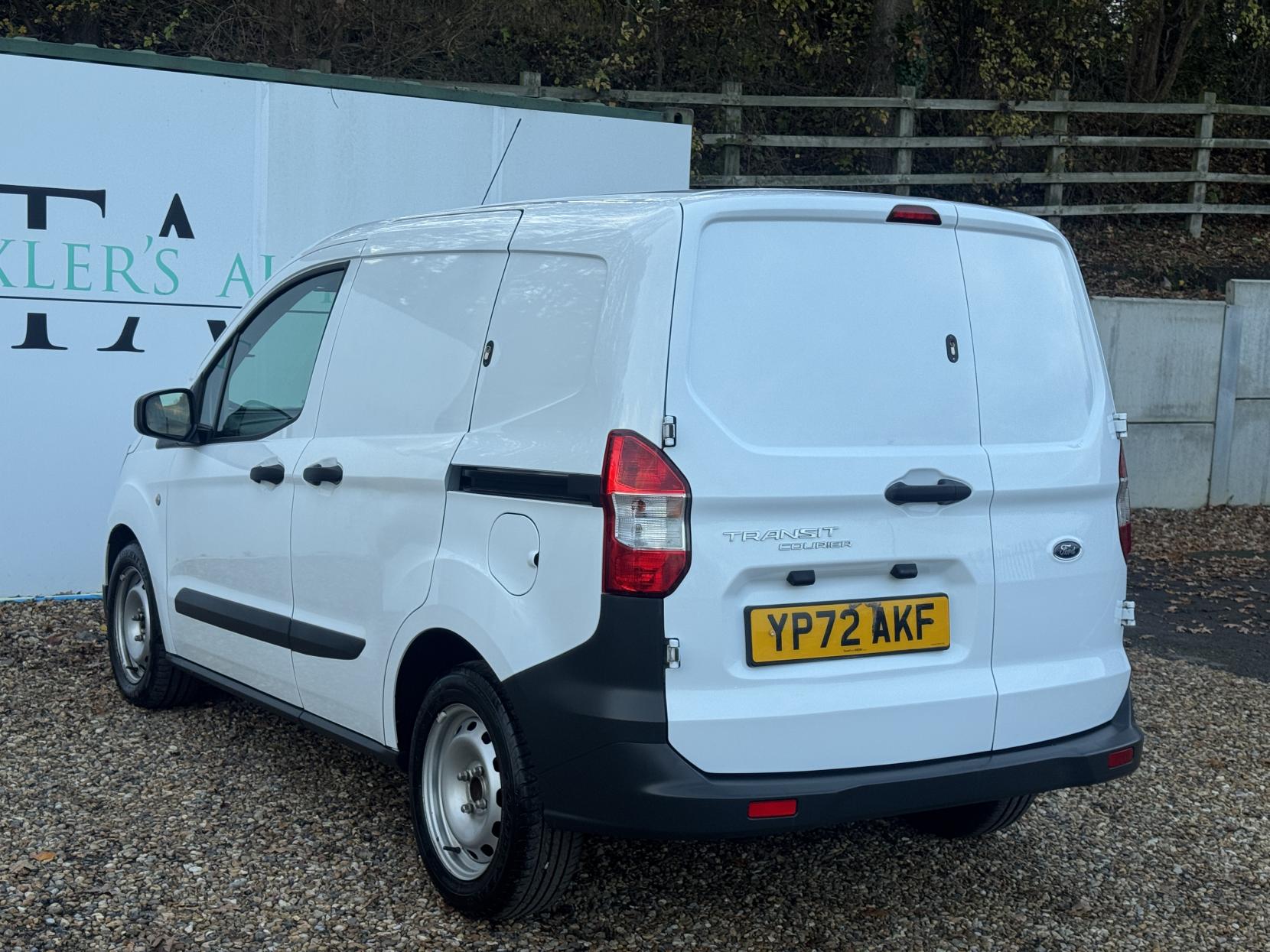 Ford Transit Courier 1.0 EcoBoost Leader Panel Van 5dr Petrol Manual L1 Euro 6 (s/s) (100 ps)