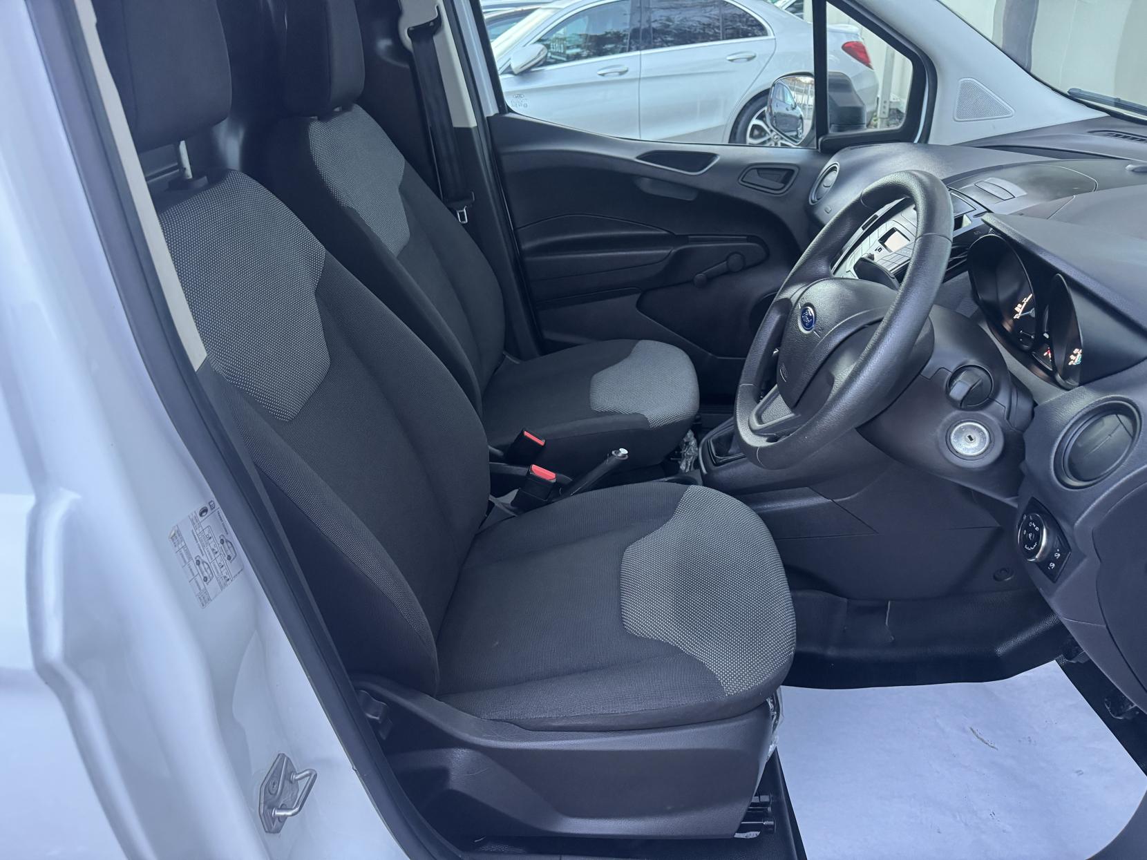 Ford Transit Courier 1.0 EcoBoost Leader Panel Van 5dr Petrol Manual L1 Euro 6 (s/s) (100 ps)