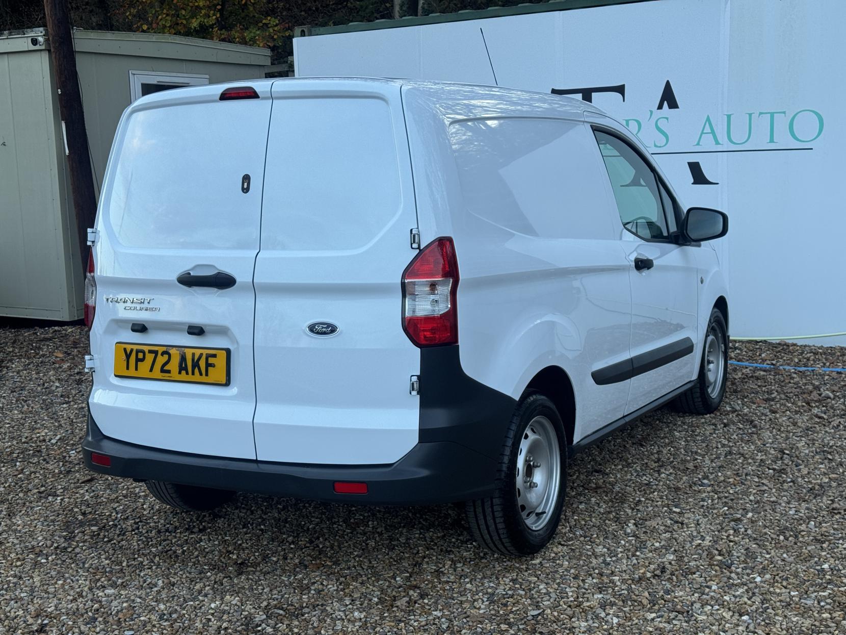 Ford Transit Courier 1.0 EcoBoost Leader Panel Van 5dr Petrol Manual L1 Euro 6 (s/s) (100 ps)