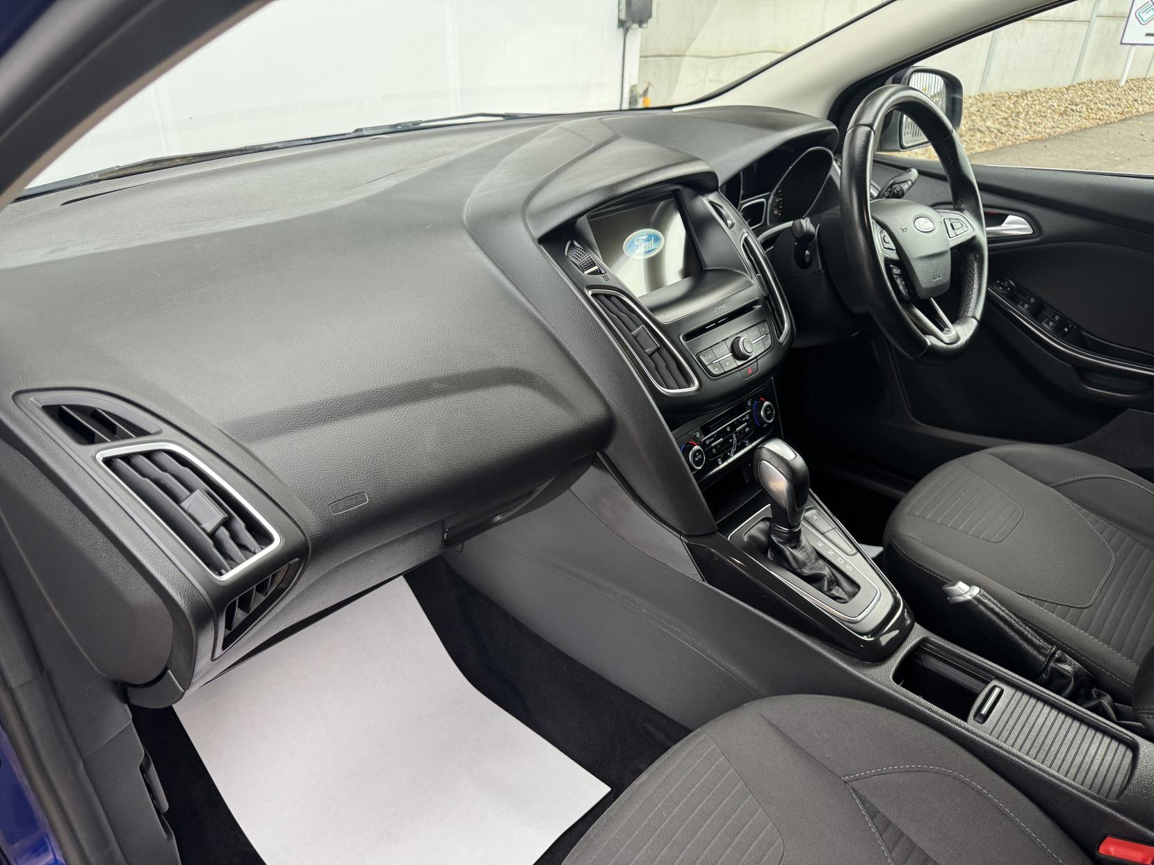 Ford Focus 1.0T EcoBoost Titanium Estate 5dr Petrol Auto Euro 6 (s/s) (125 ps)
