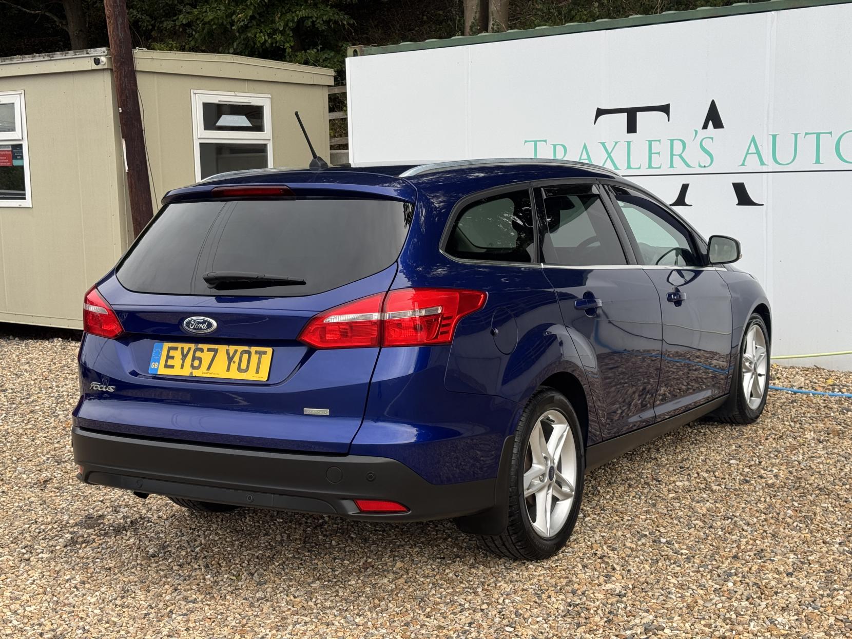 Ford Focus 1.0T EcoBoost Titanium Estate 5dr Petrol Auto Euro 6 (s/s) (125 ps)