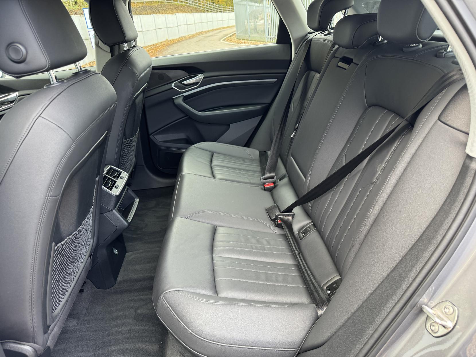 Audi e-tron 50 Technik SUV 5dr Electric Auto quattro 71.2kWh (11kW Charger) (313 ps)
