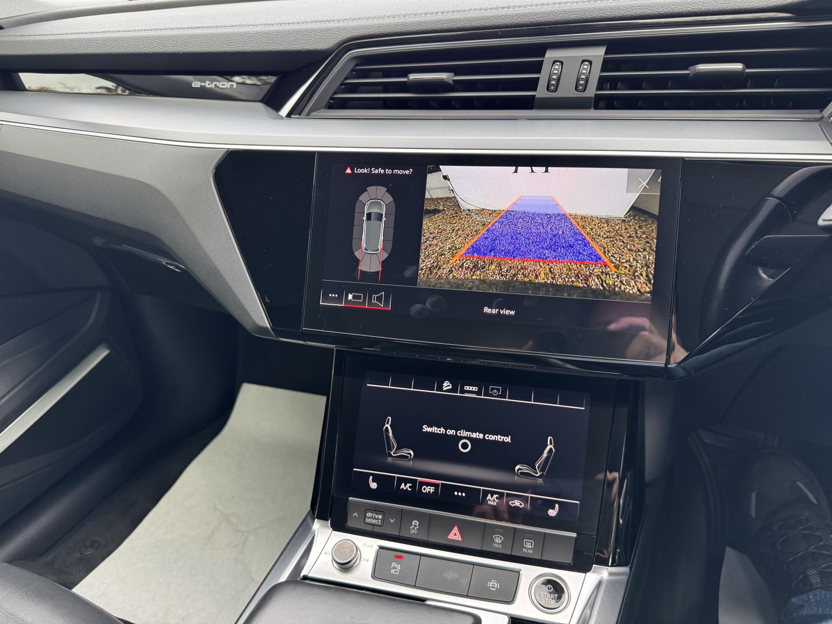 Audi e-tron 50 Technik SUV 5dr Electric Auto quattro 71.2kWh (11kW Charger) (313 ps)