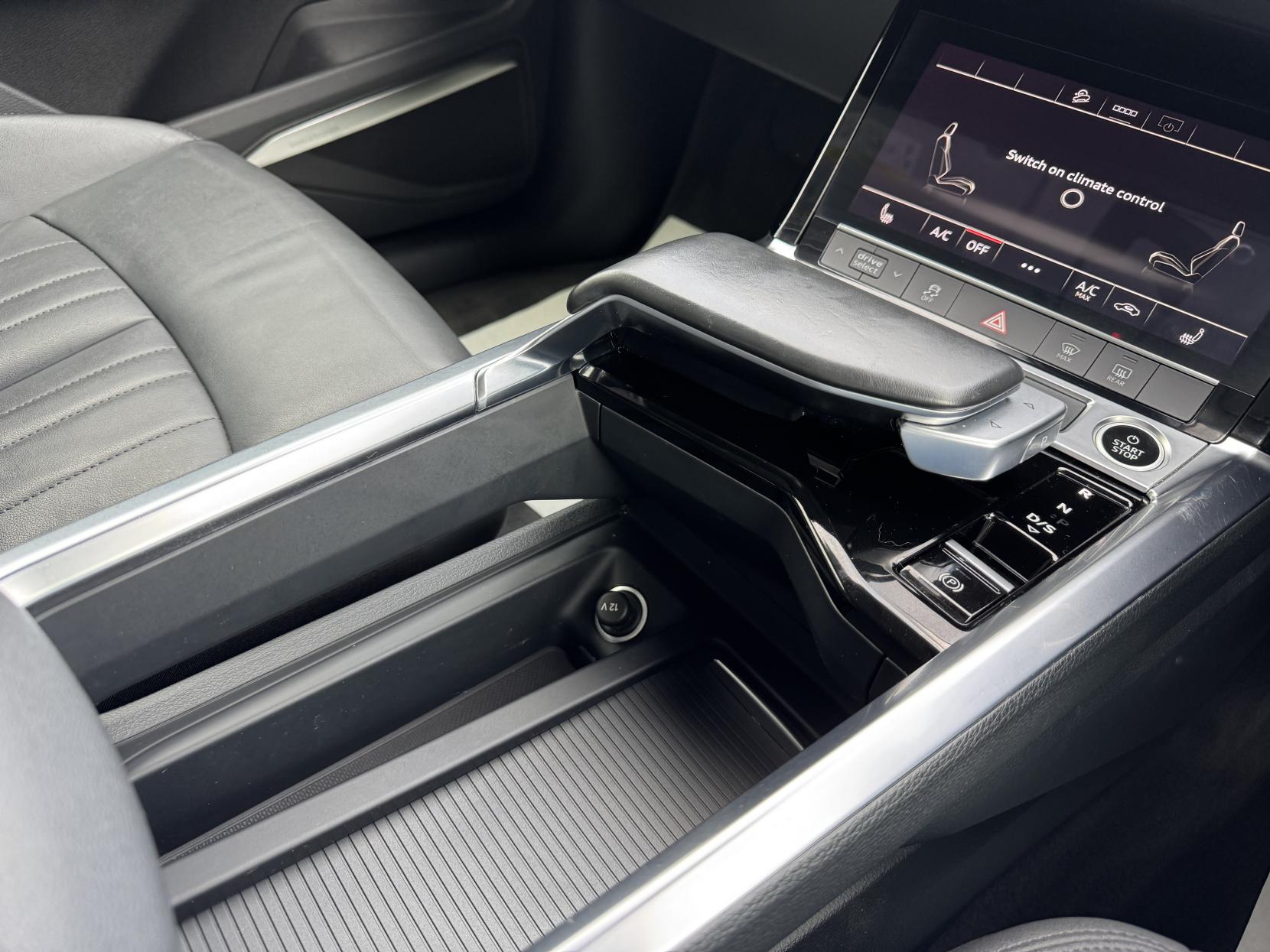 Audi e-tron 50 Technik SUV 5dr Electric Auto quattro 71.2kWh (11kW Charger) (313 ps)