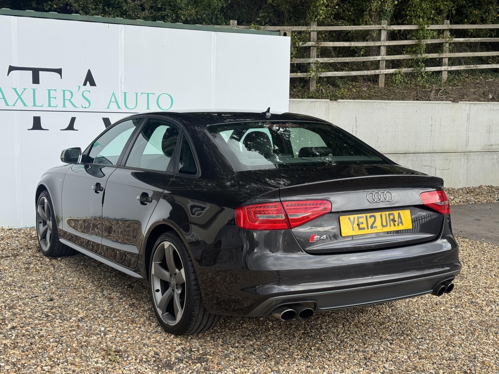 Audi S4 3.0 TFSI V6 Black Edition Saloon 4dr Petrol S Tronic quattro Euro 5 (s/s) (333 ps)