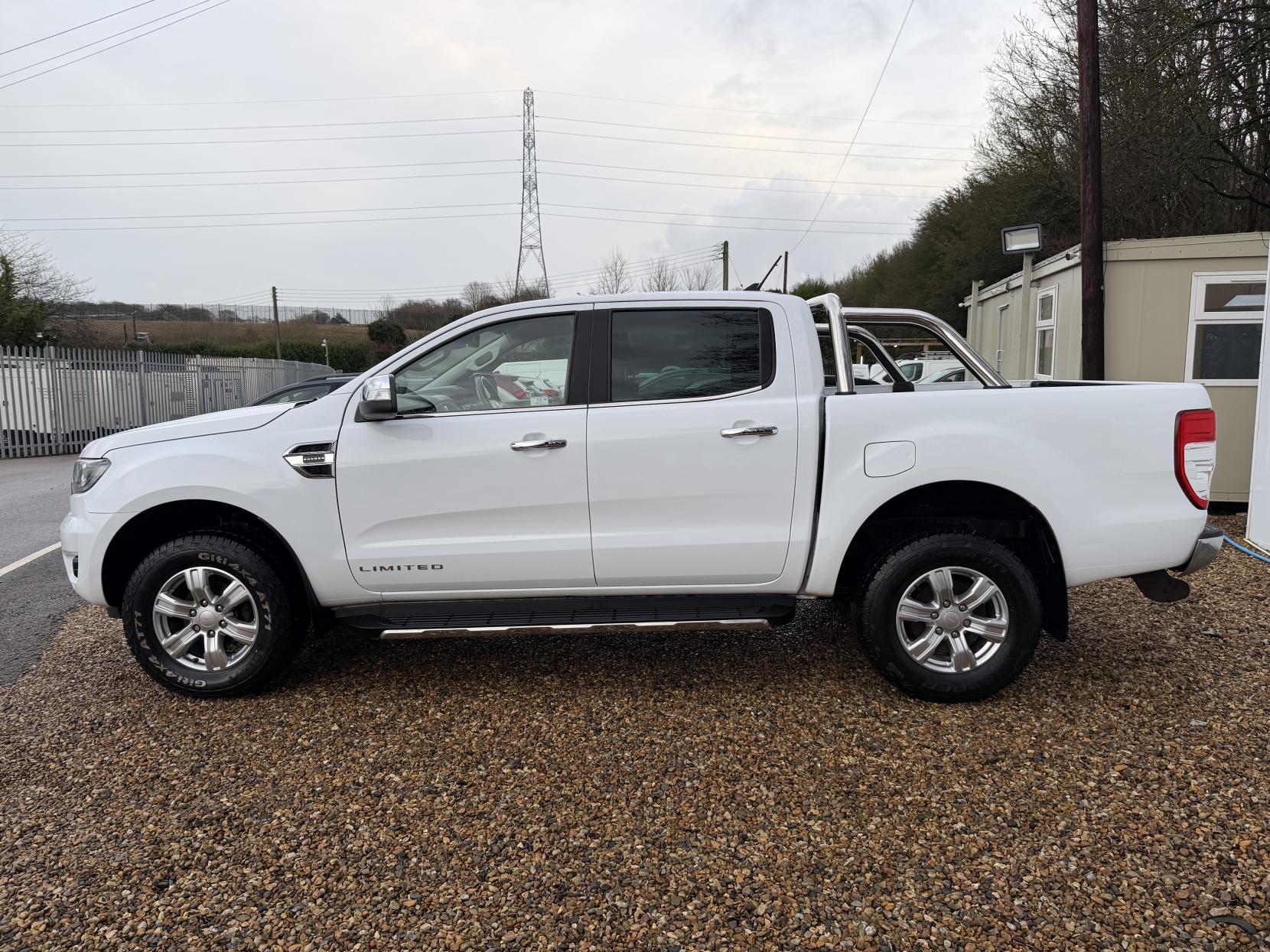 Ford Ranger 2.0 EcoBlue Limited Pickup Double Cab 4dr Diesel Manual 4WD Euro 6 (s/s) (170 ps)