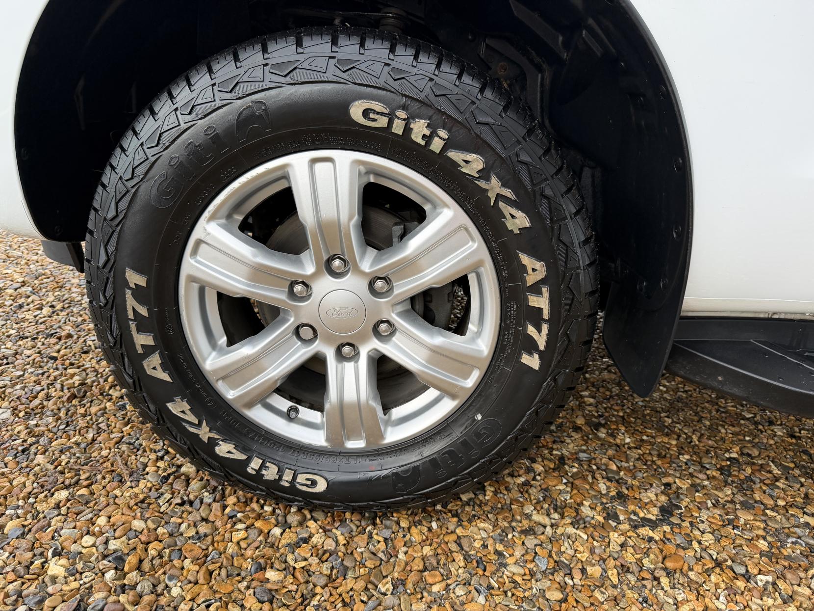 Ford Ranger 2.0 EcoBlue Limited Pickup Double Cab 4dr Diesel Manual 4WD Euro 6 (s/s) (170 ps)