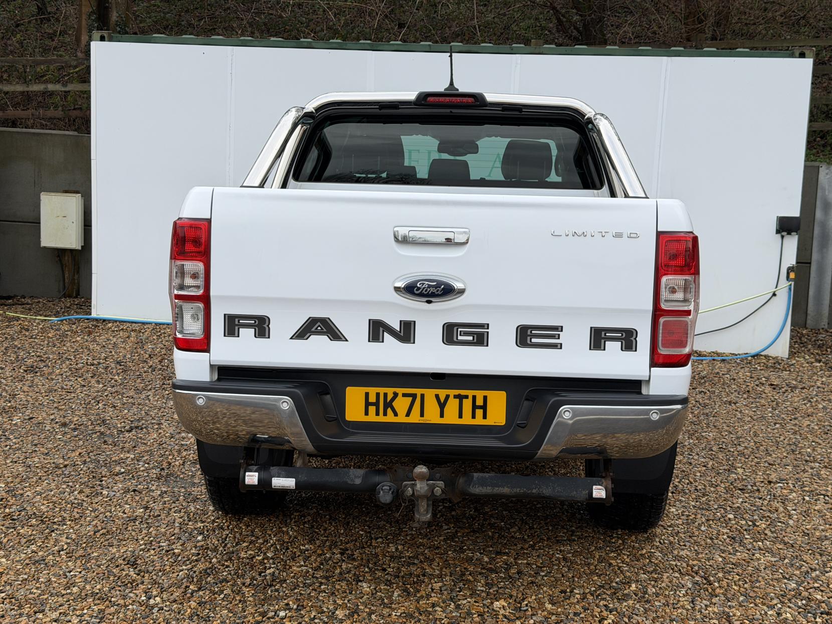 Ford Ranger 2.0 EcoBlue Limited Pickup Double Cab 4dr Diesel Manual 4WD Euro 6 (s/s) (170 ps)