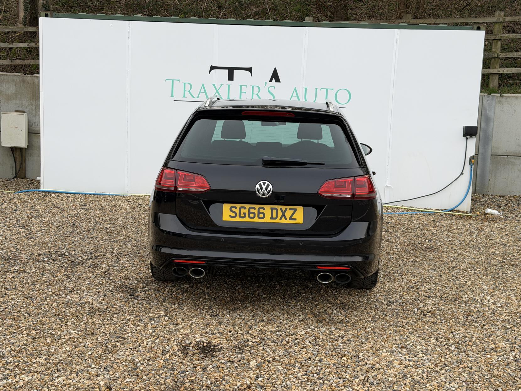 Volkswagen Golf 2.0 TSI BlueMotion Tech R Estate 5dr Petrol DSG 4MOTION Euro 6 (s/s) (300 ps)