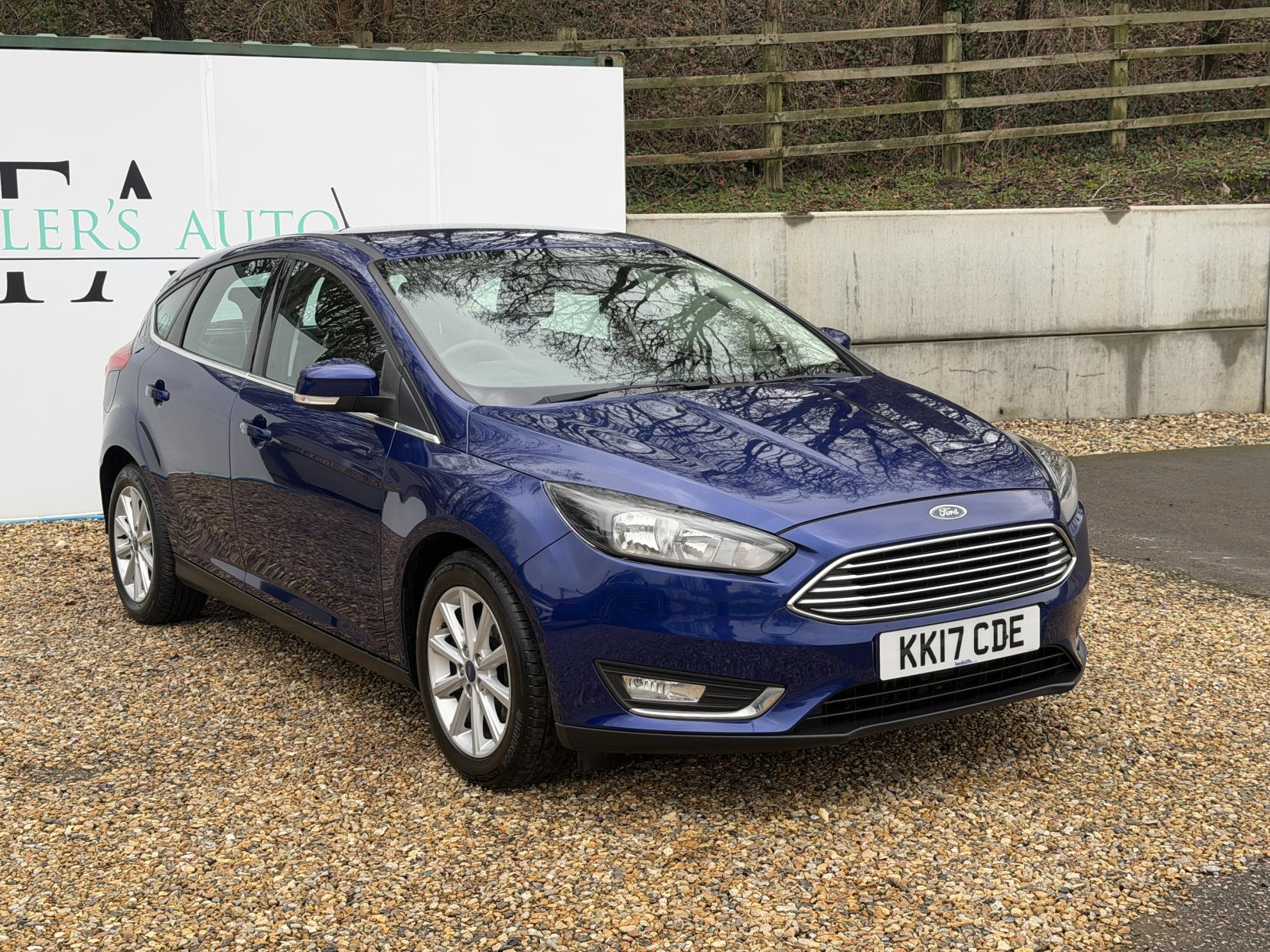Ford Focus 1.0T EcoBoost Titanium Hatchback 5dr Petrol Auto Euro 6 (s/s) (125 ps)