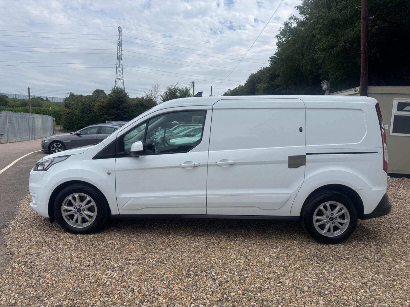 Ford Transit Connect 1.5 250 EcoBlue Limited L2 Euro 6 (s/s) 5dr